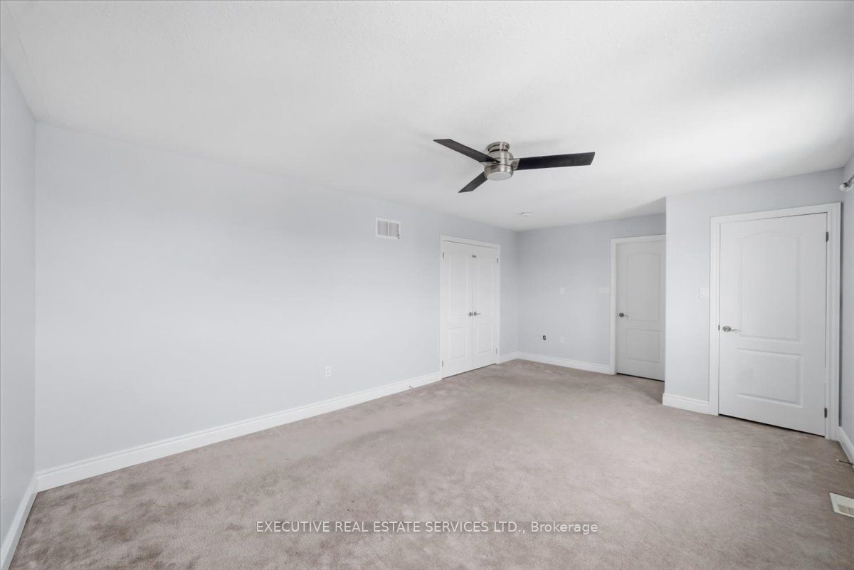 3063 Emperor Drive Property Photo 18