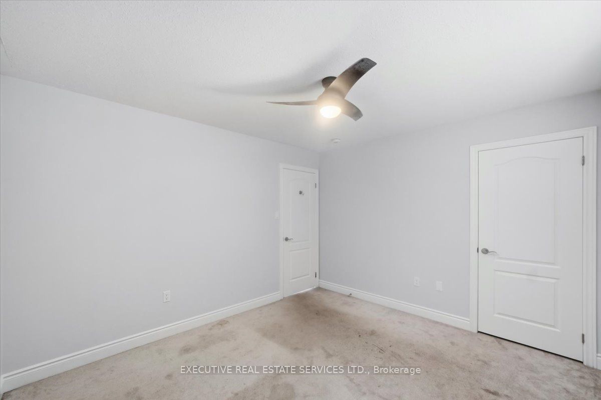 3063 Emperor Drive Property Photo 21