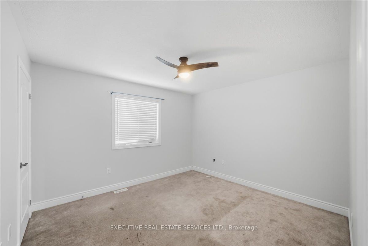 3063 Emperor Drive Property Photo 22