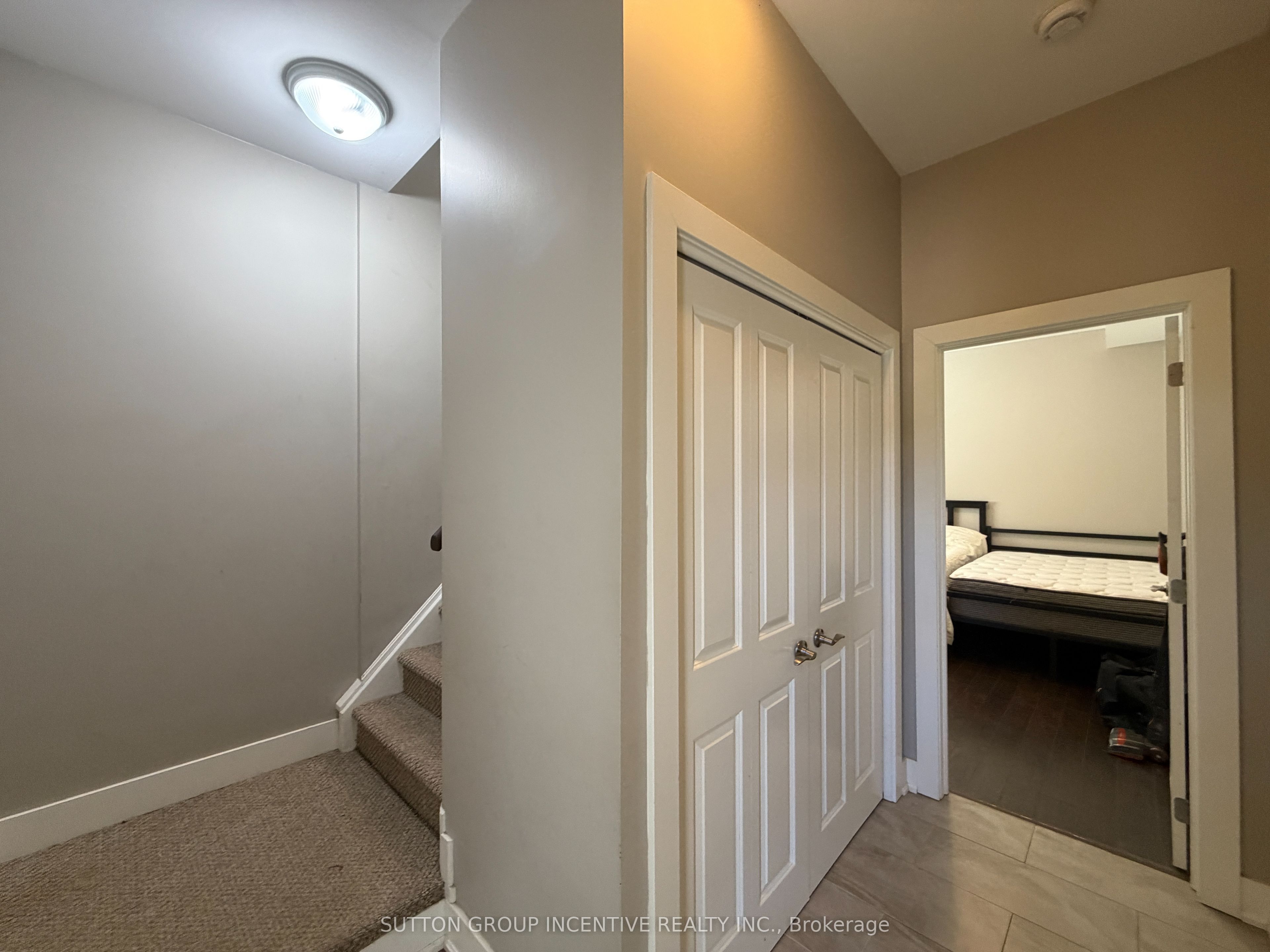3929 Wood Avenue Property Photo 2