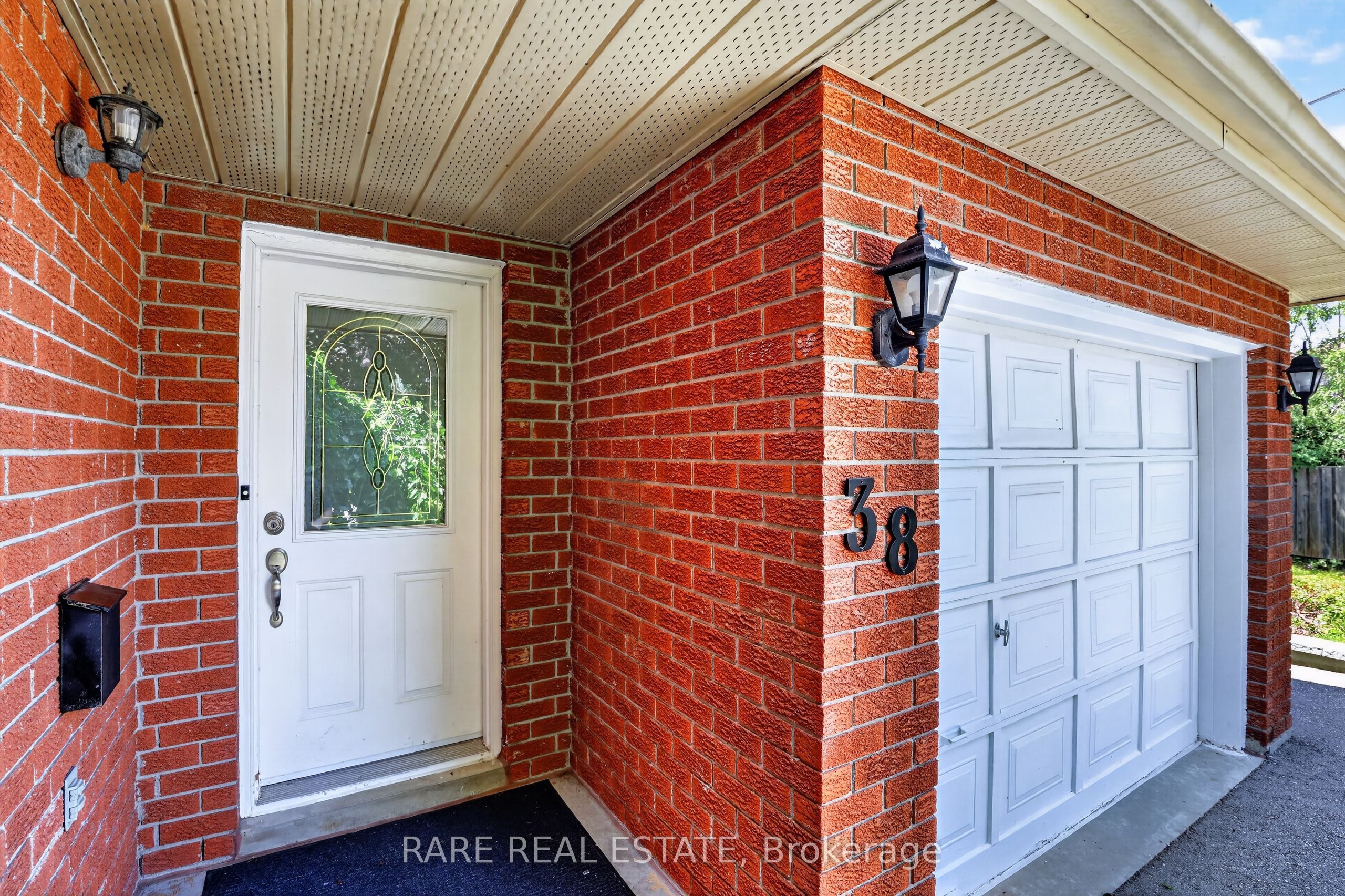 38 Lay Street Property Photo 4