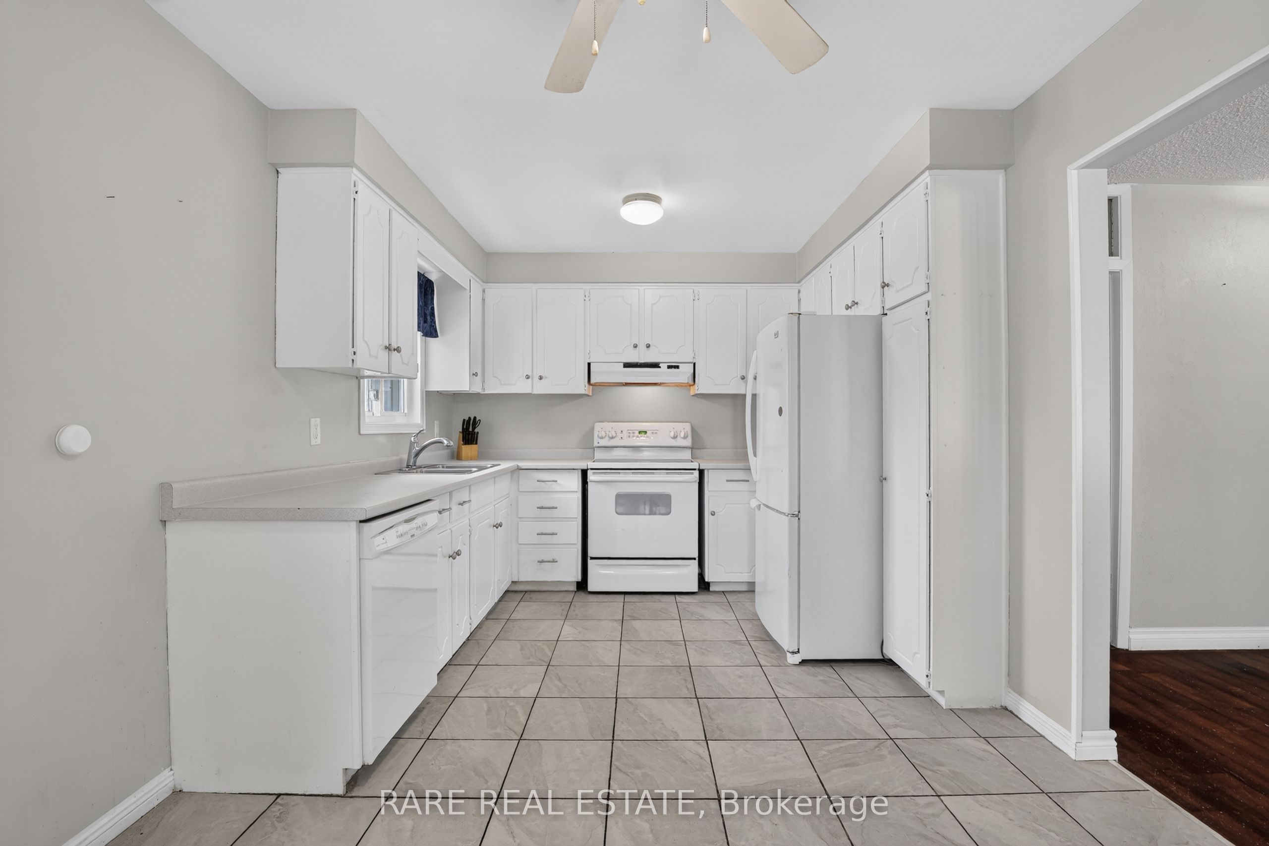 38 Lay Street Property Photo 10