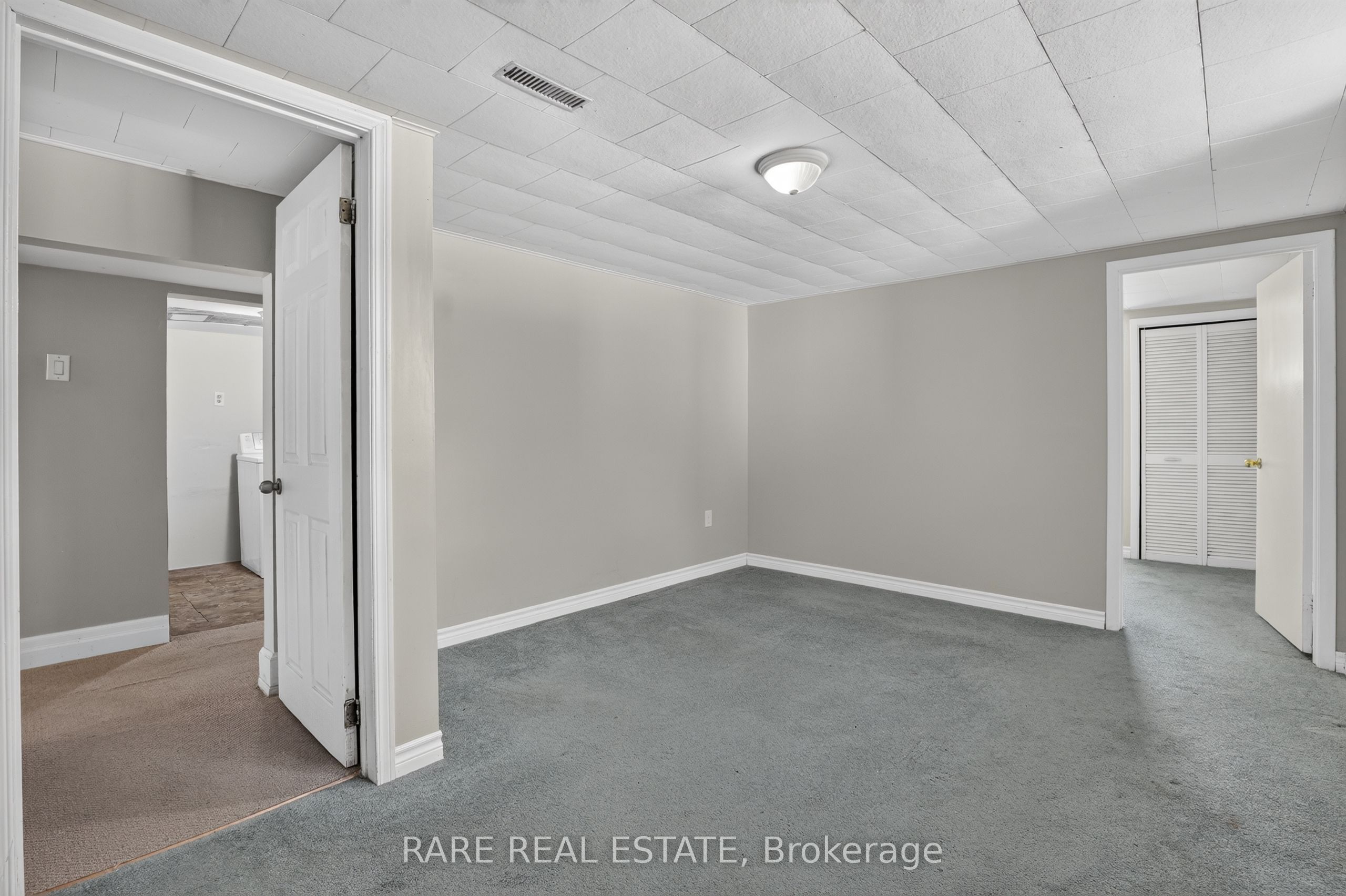 38 Lay Street Property Photo 22