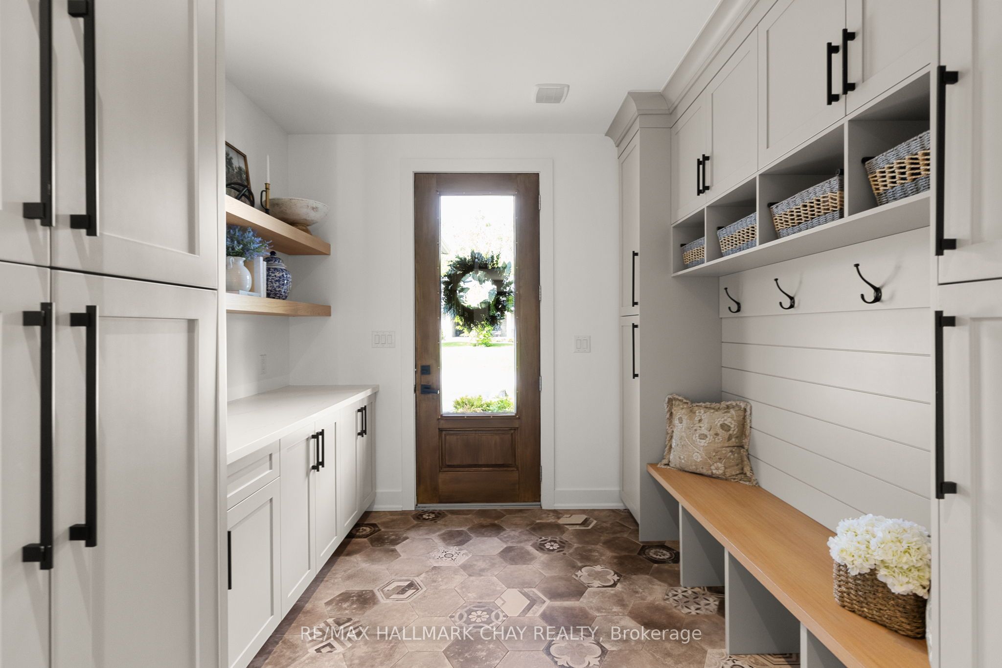 11 Byers Street Property Photo 30