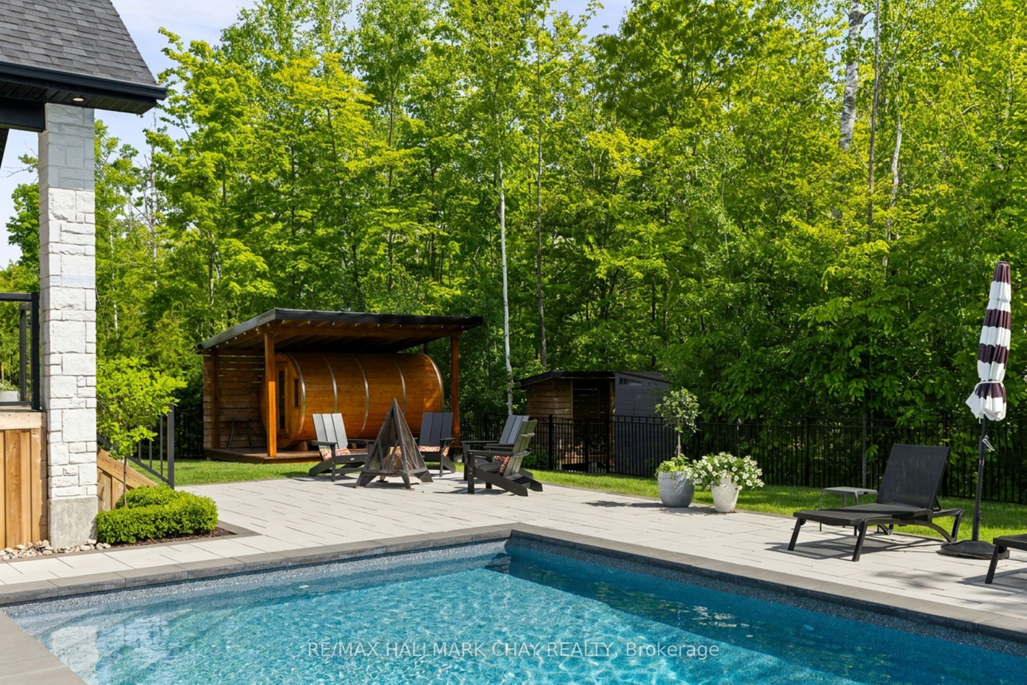 11 Byers Street Property Photo 43