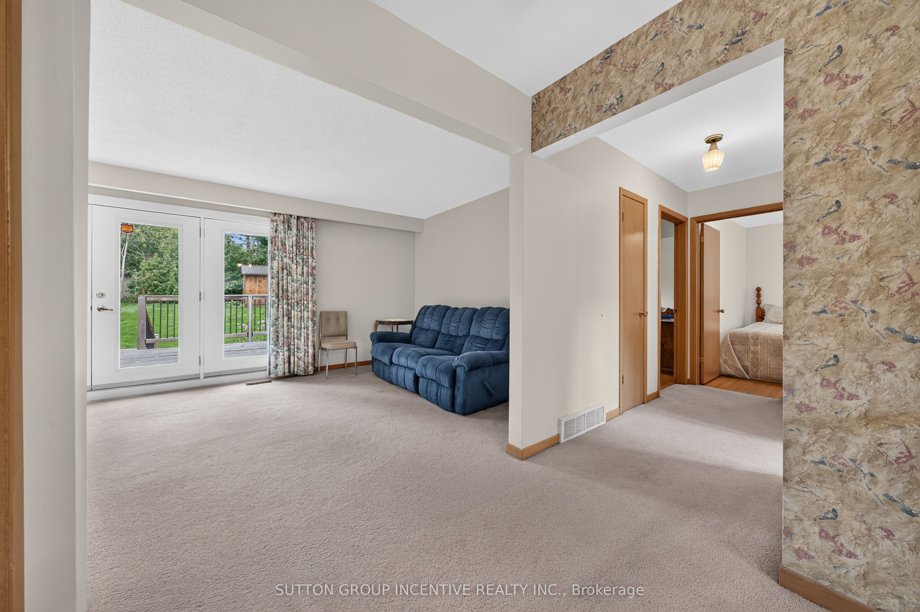 80 Shirley Avenue Property Photo 8