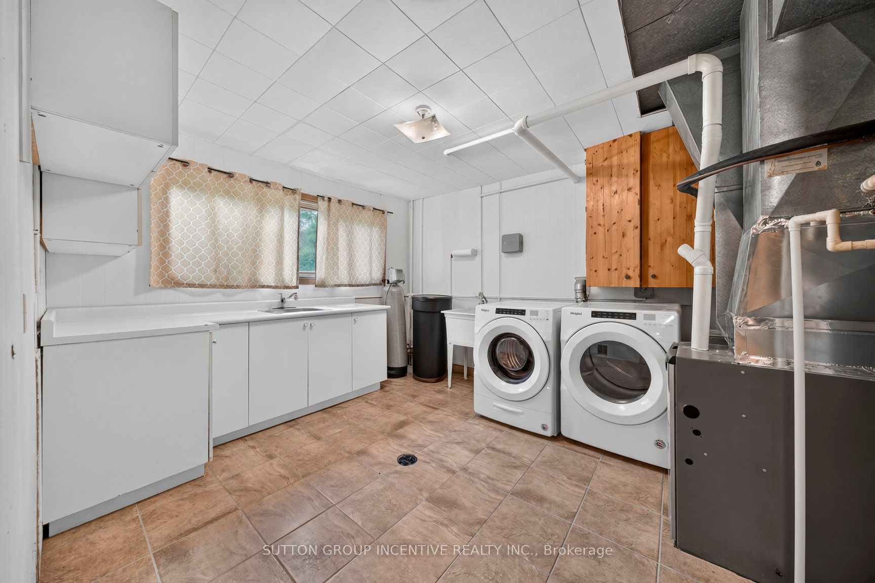 80 Shirley Avenue Property Photo 32