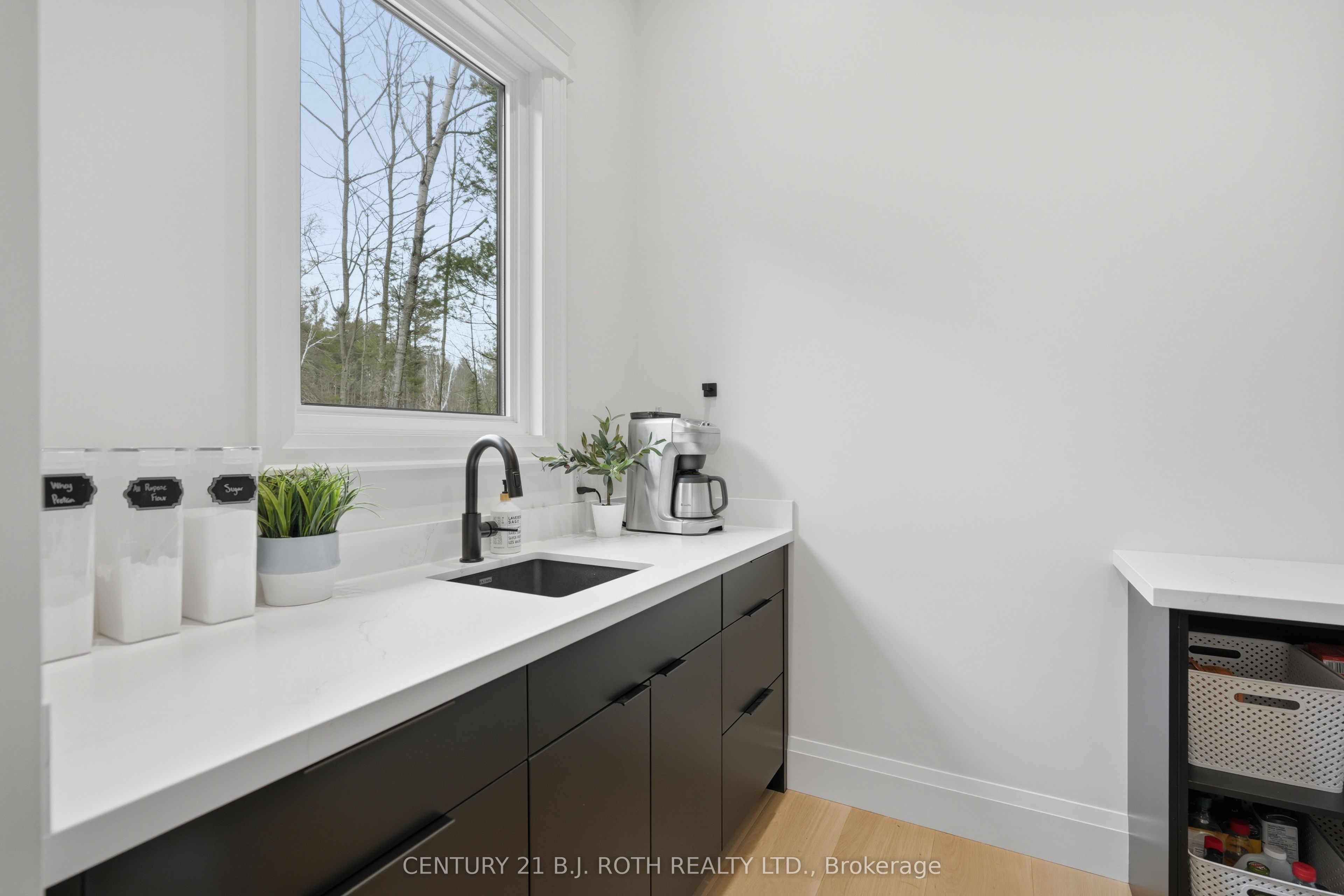 31 Marni Lane Property Photo 12