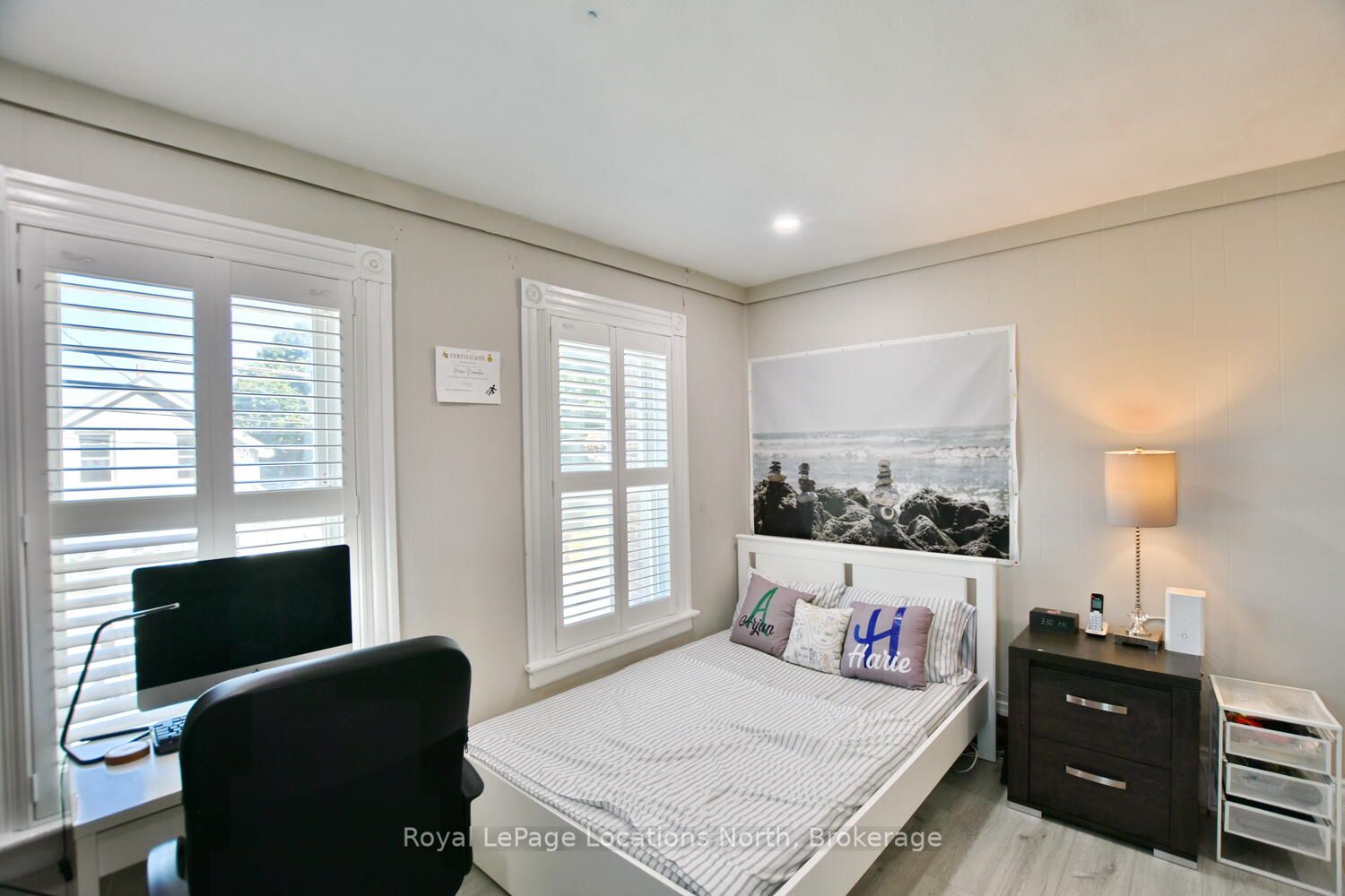 256 Ontario Street Property Photo 24