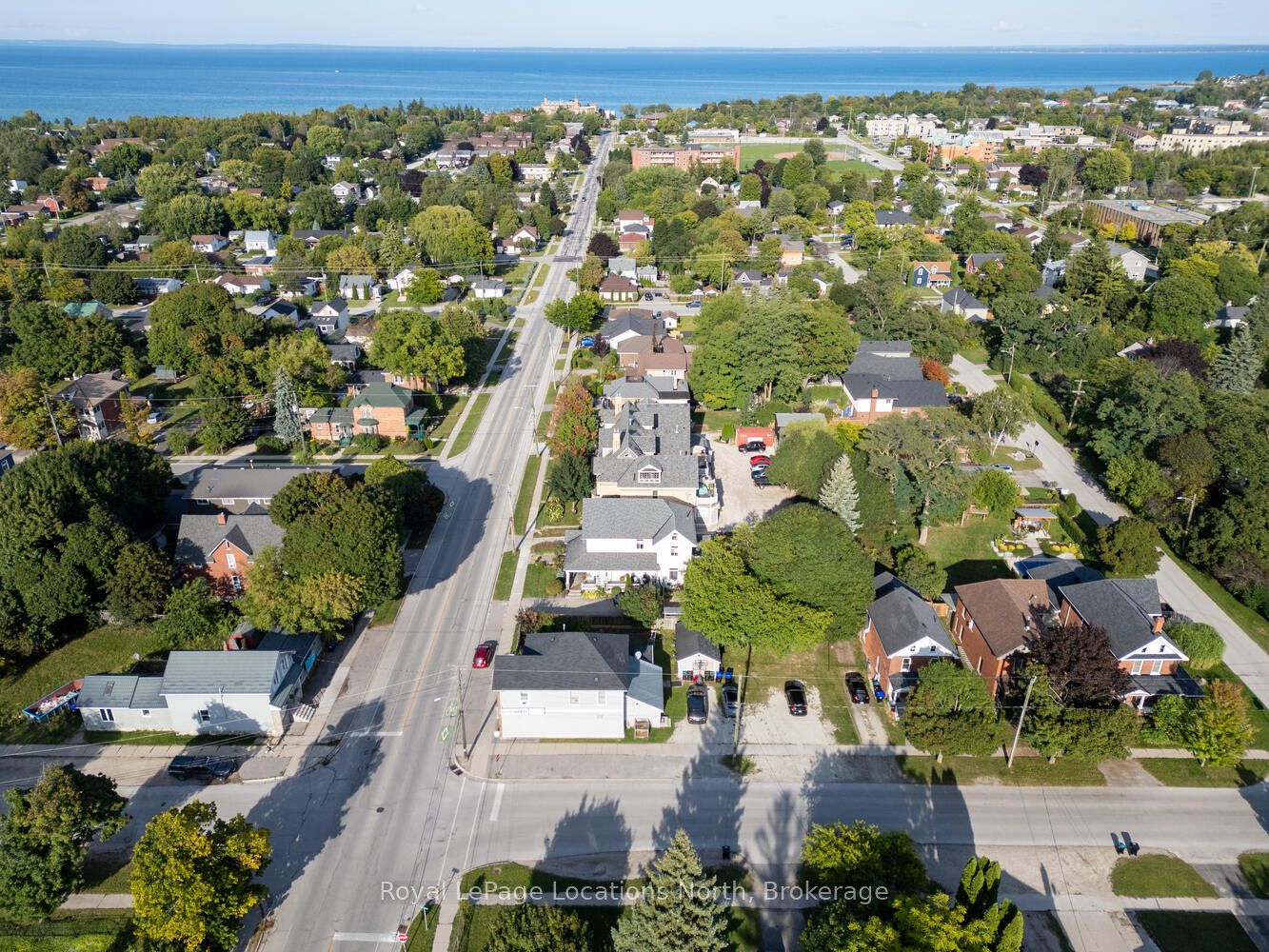 256 Ontario Street Property Photo 45