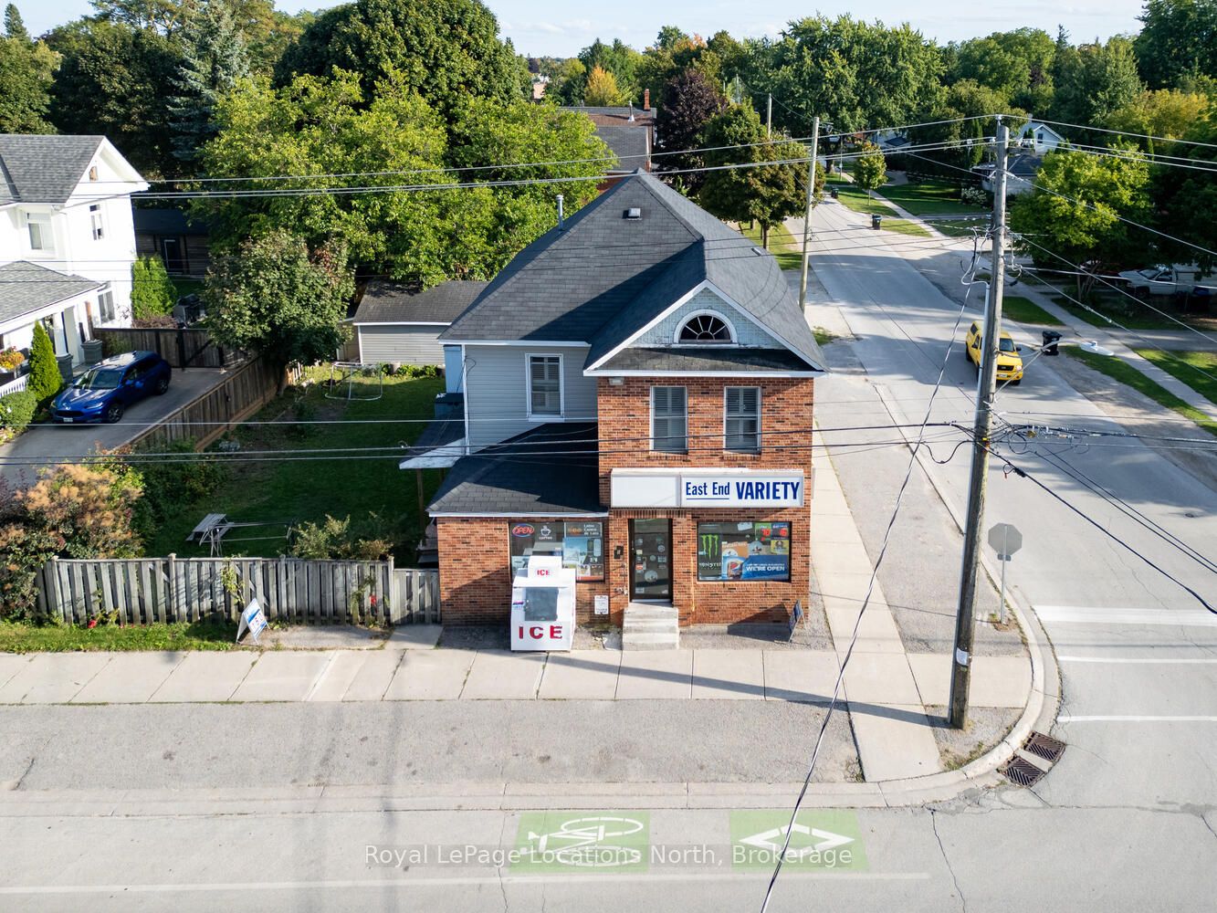 256 Ontario Street Property Photo 48