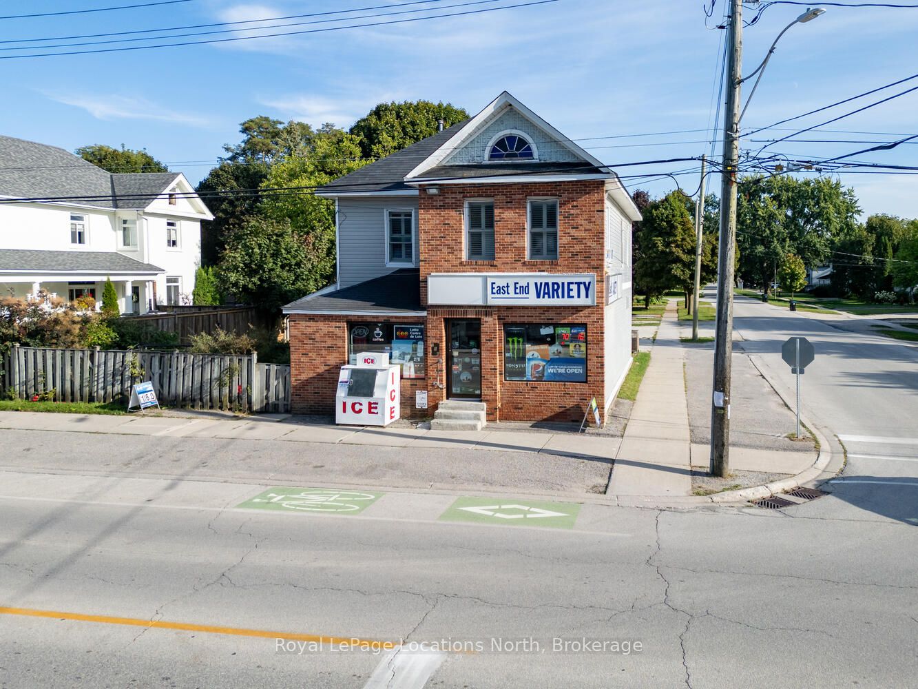 256 Ontario Street Property Photo 1