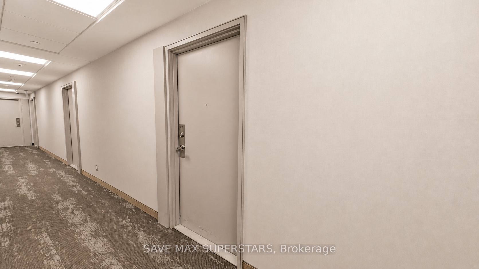 681 Yonge Street 611 Property Photo 5