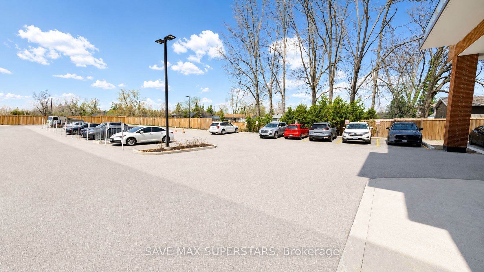 681 Yonge Street 611 Property Photo 47