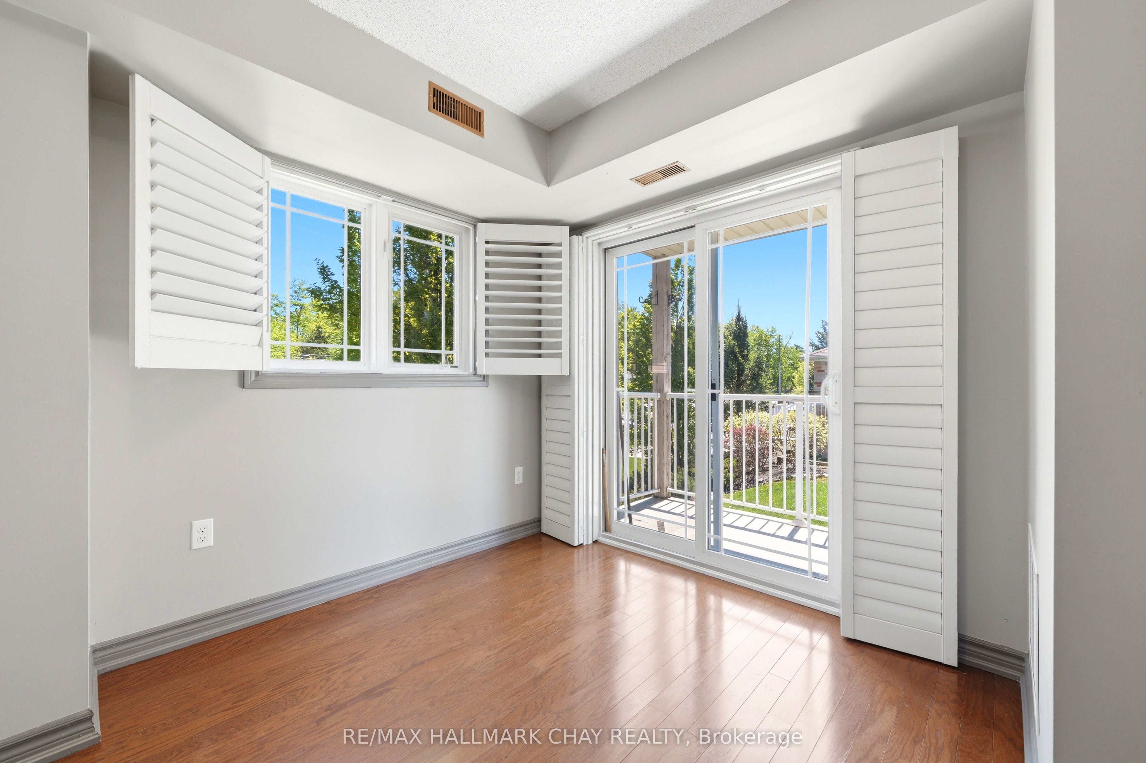 408 Veterans Drive 1 Property Photo 12