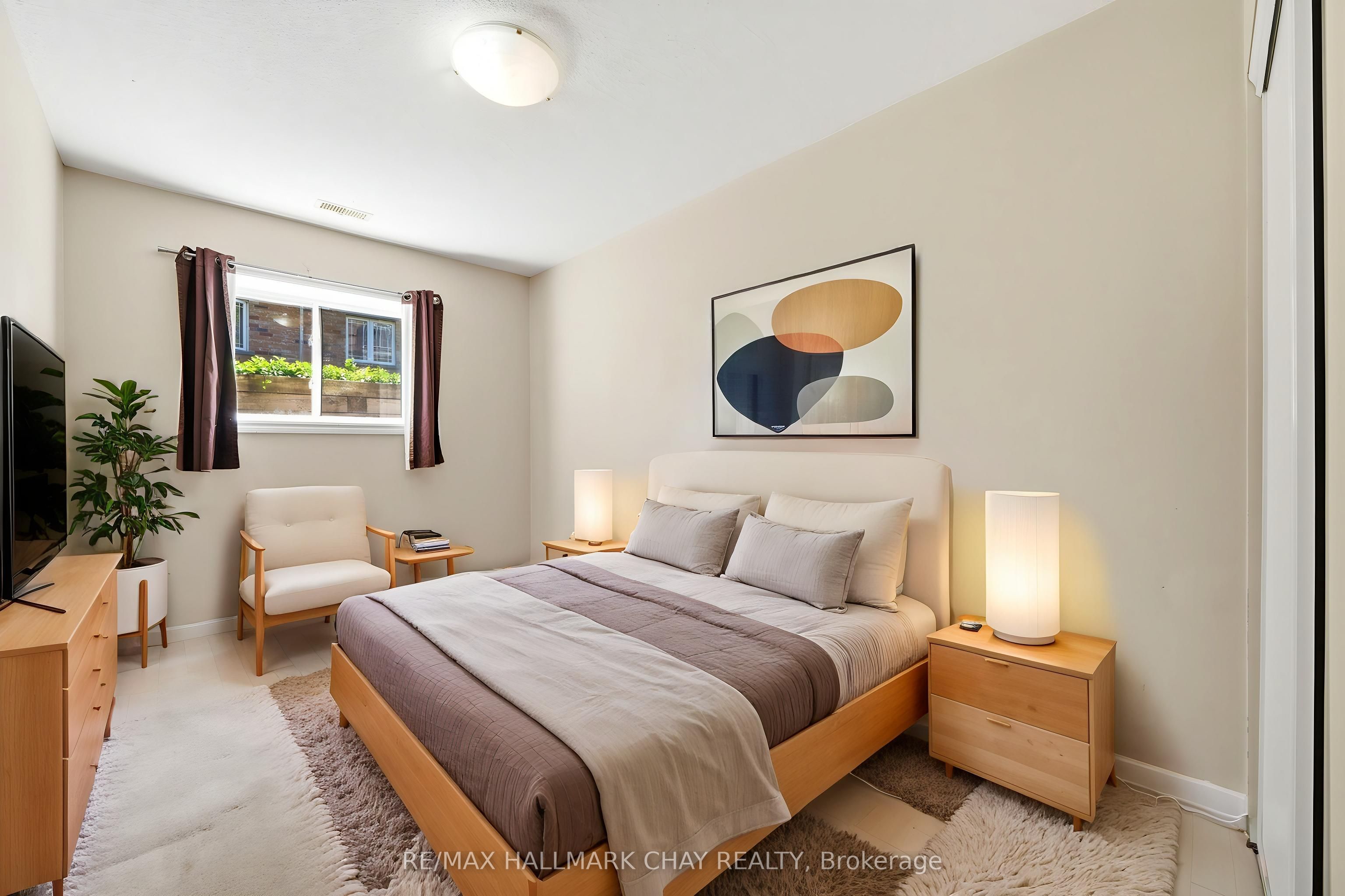 408 Veterans Drive 1 Property Photo 22