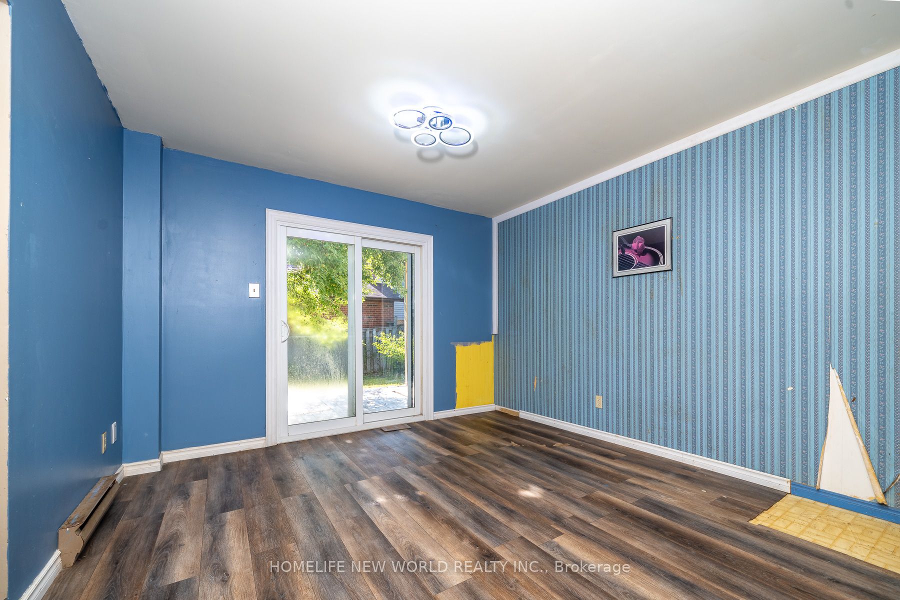 341 Hickling Trail Property Photo 6
