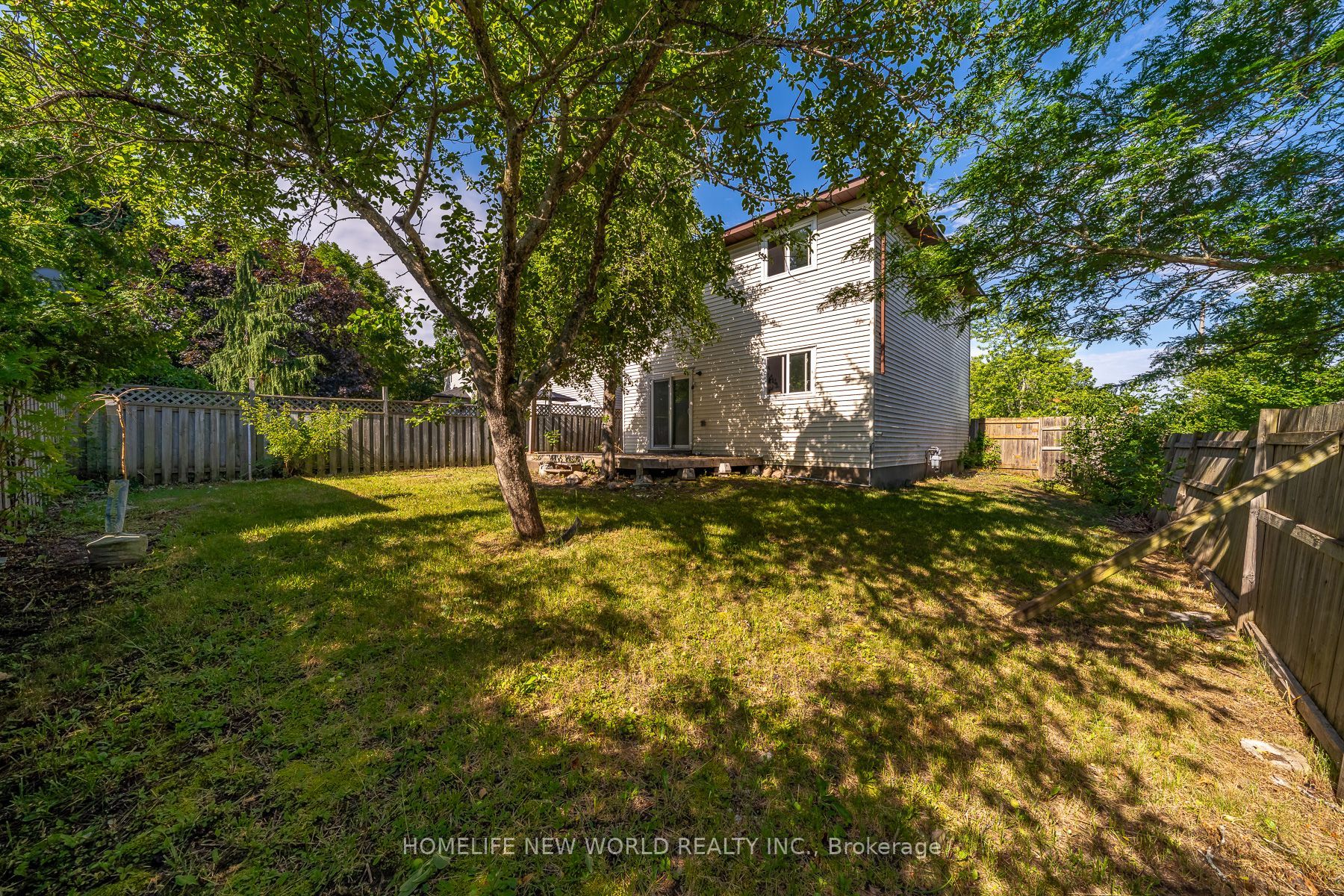 341 Hickling Trail Property Photo 26