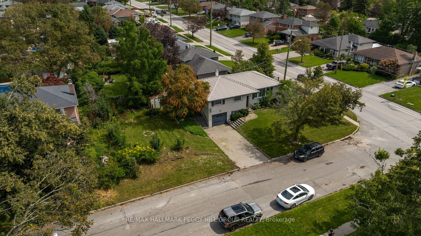 3 Blue Mound Drive Property Photo 2