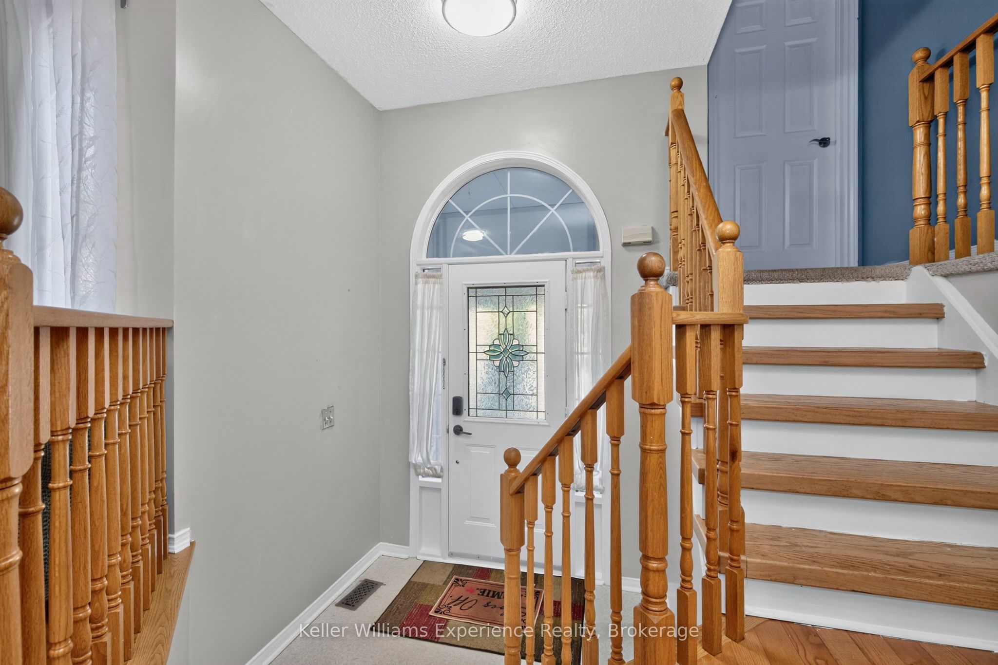 7 Golds Crescent Property Photo 6