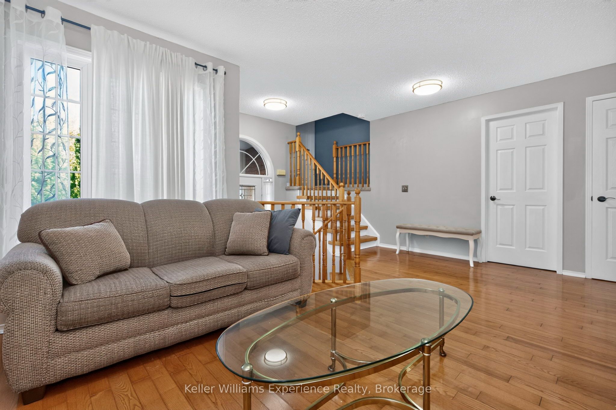 7 Golds Crescent Property Photo 11