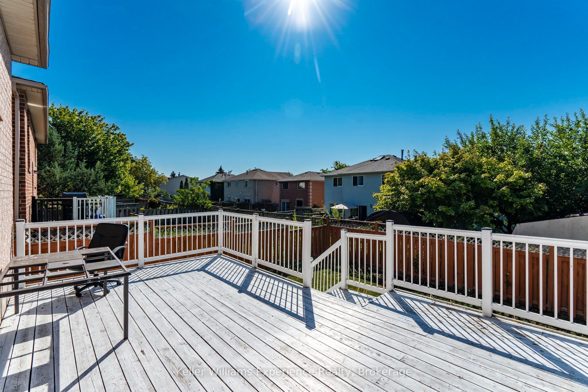 7 Golds Crescent Property Photo 34