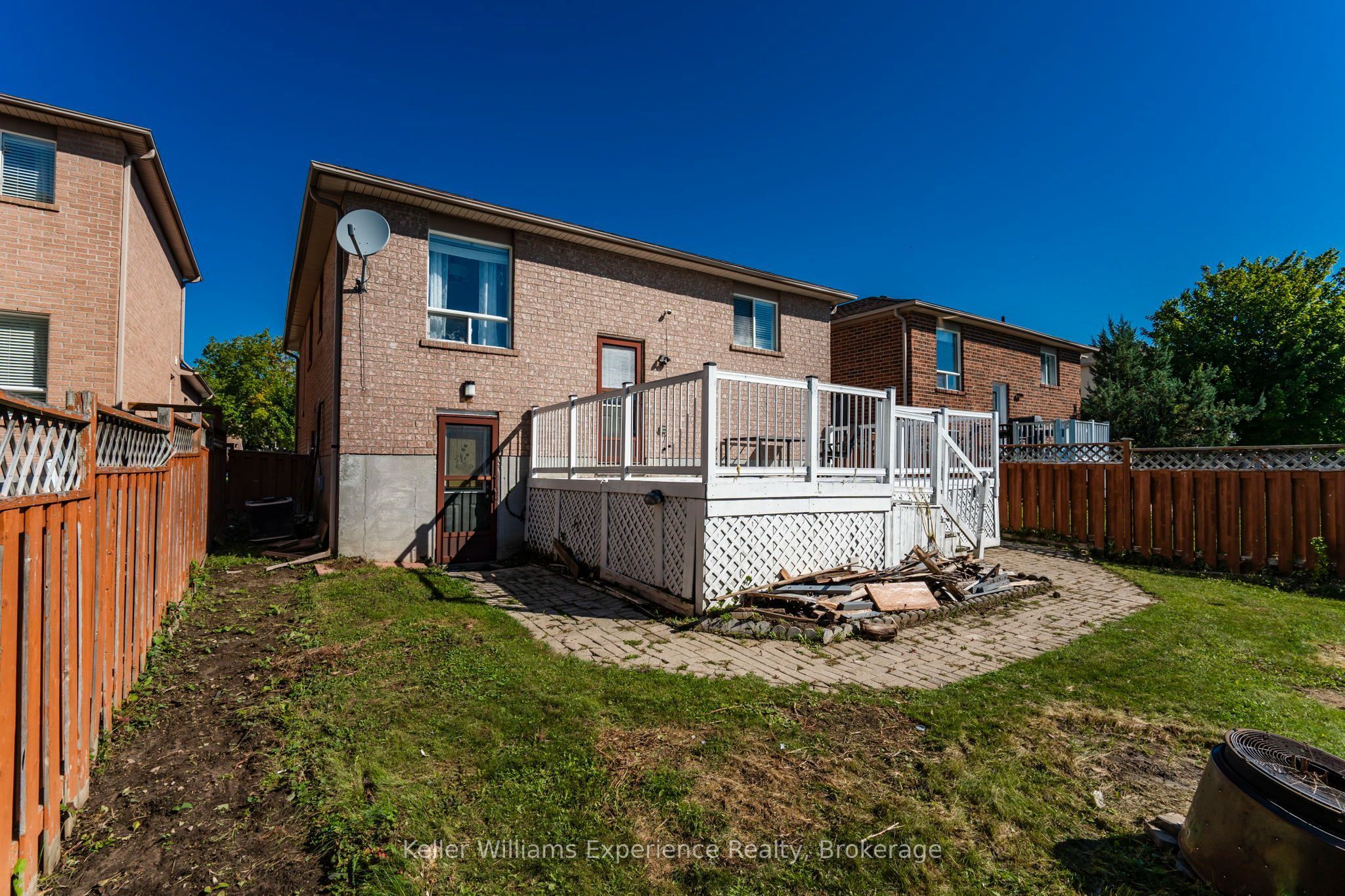 7 Golds Crescent Property Photo 38