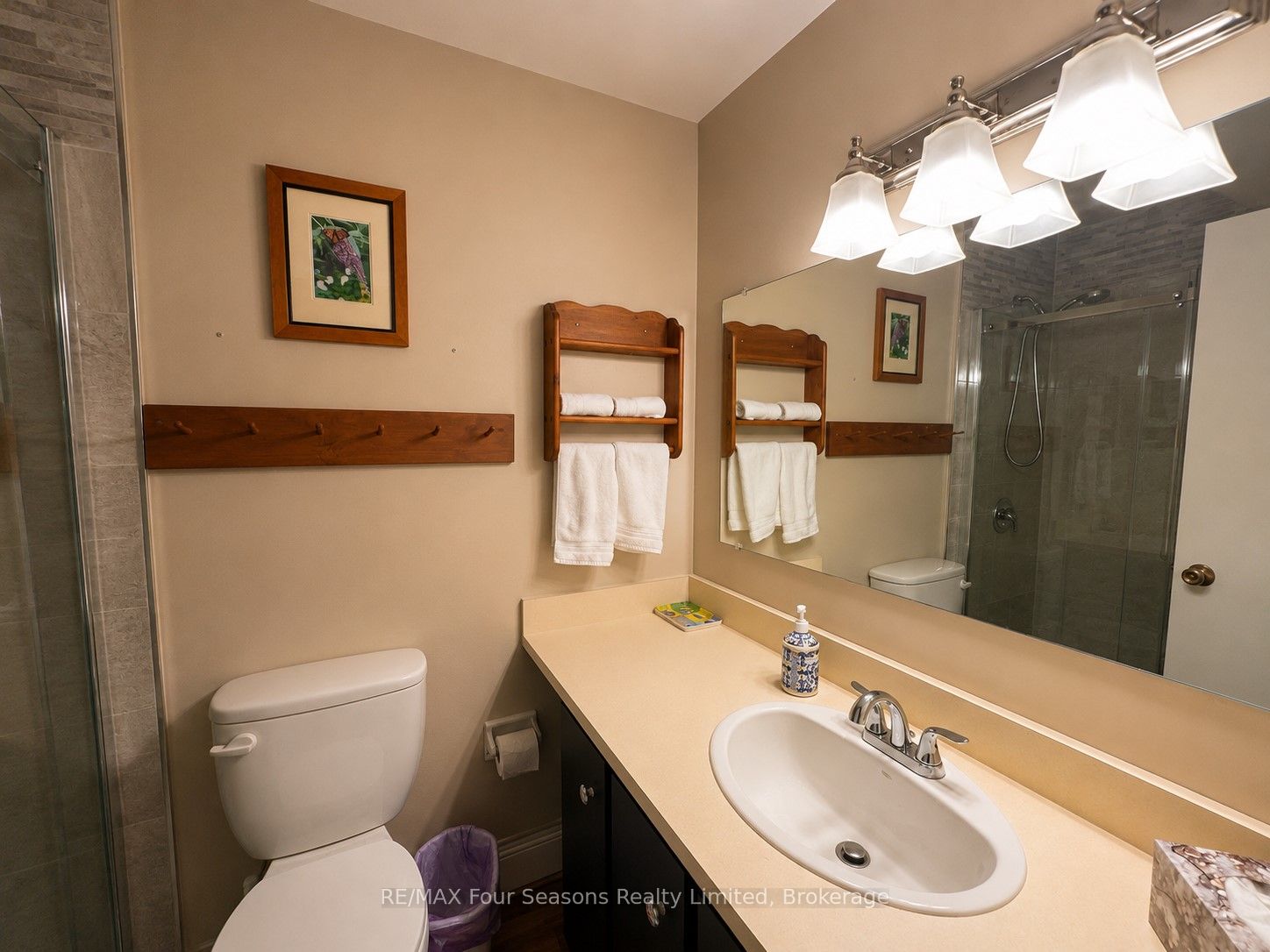 158 Escarpment Crescent Property Photo 24
