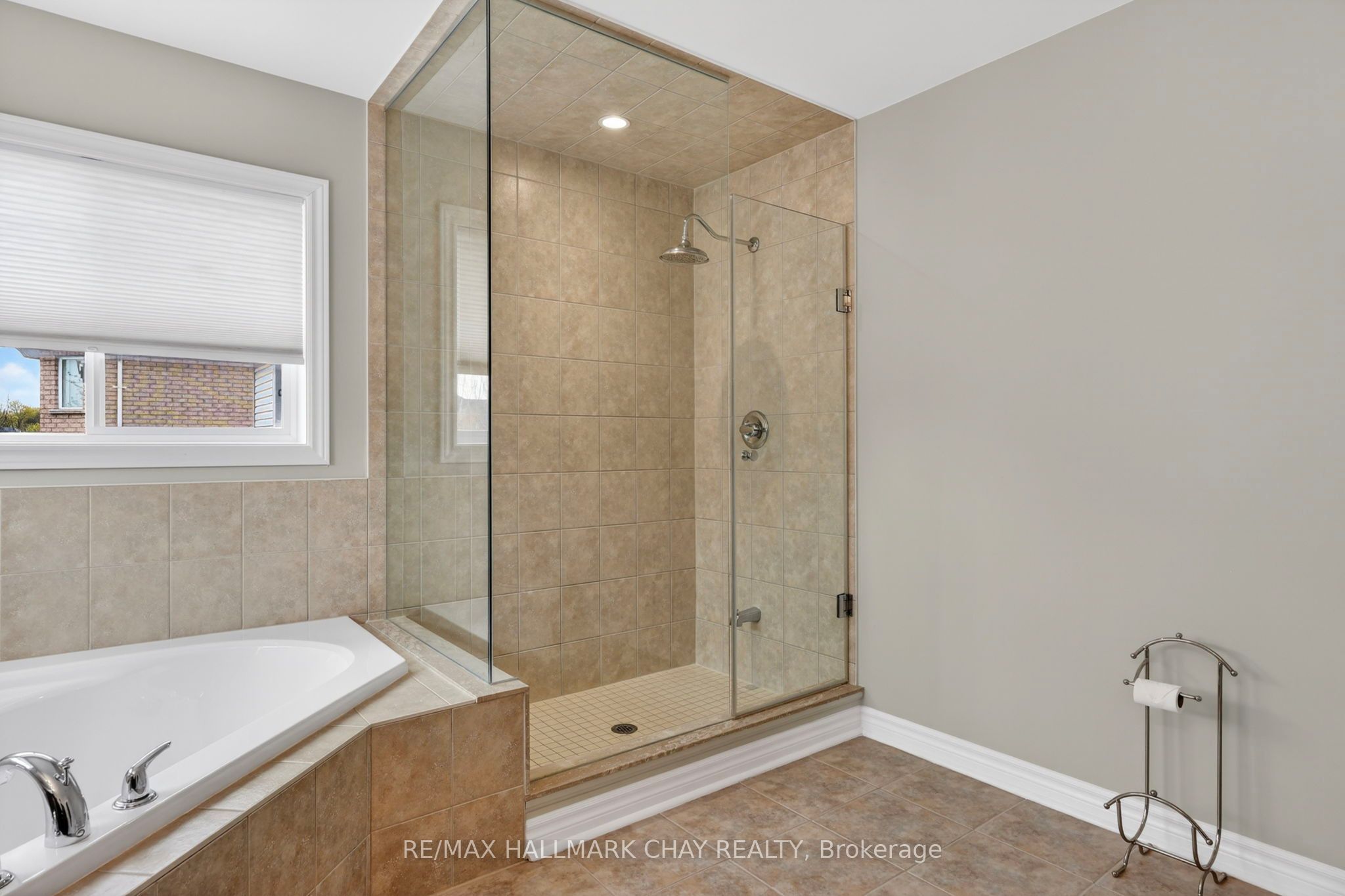 12 Orleans Avenue Property Photo 25