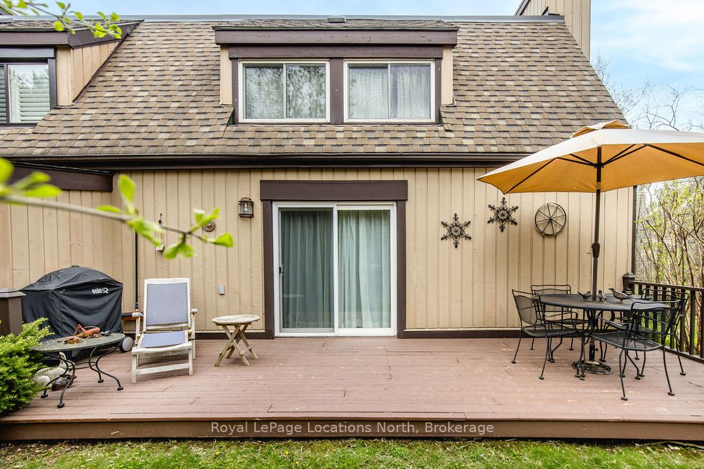 112 Escarpment Crescent Property Photo 14