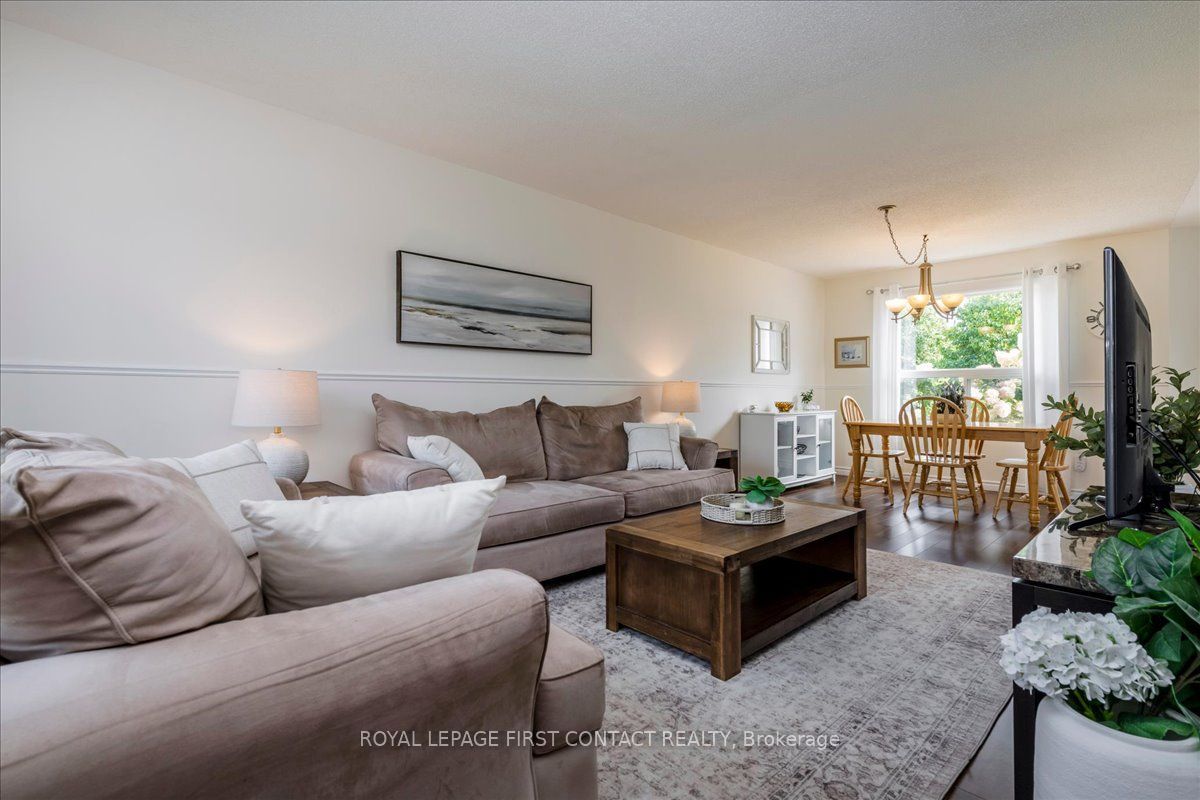 15 Sherwood Court Property Photo 7