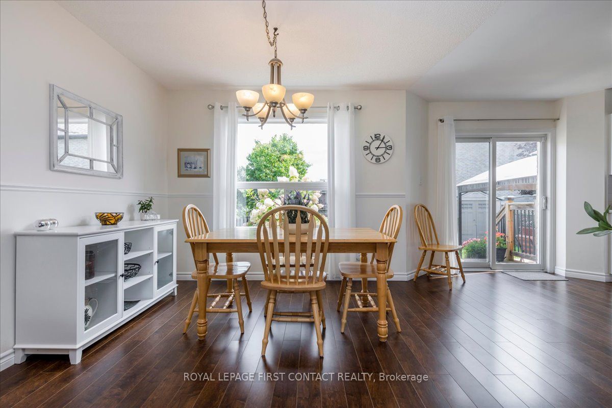 15 Sherwood Court Property Photo 8