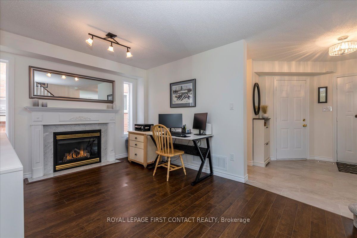 15 Sherwood Court Property Photo 14