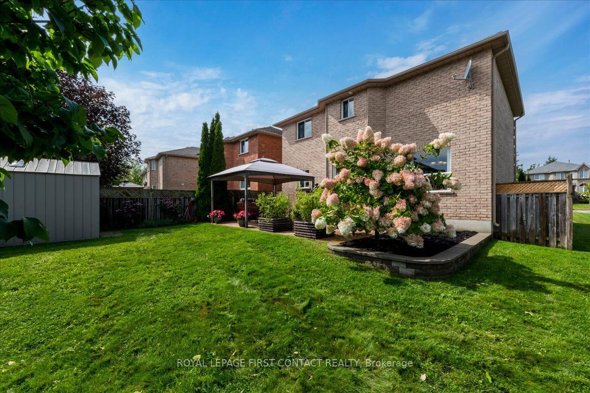 15 Sherwood Court Property Photo 30