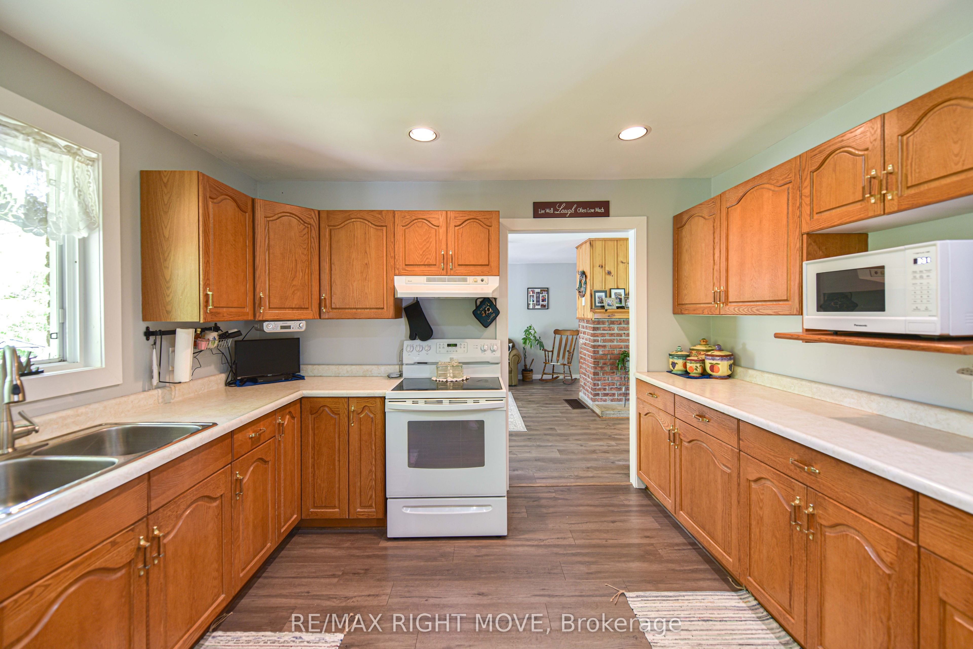 1579 Wainman Line Property Photo 27