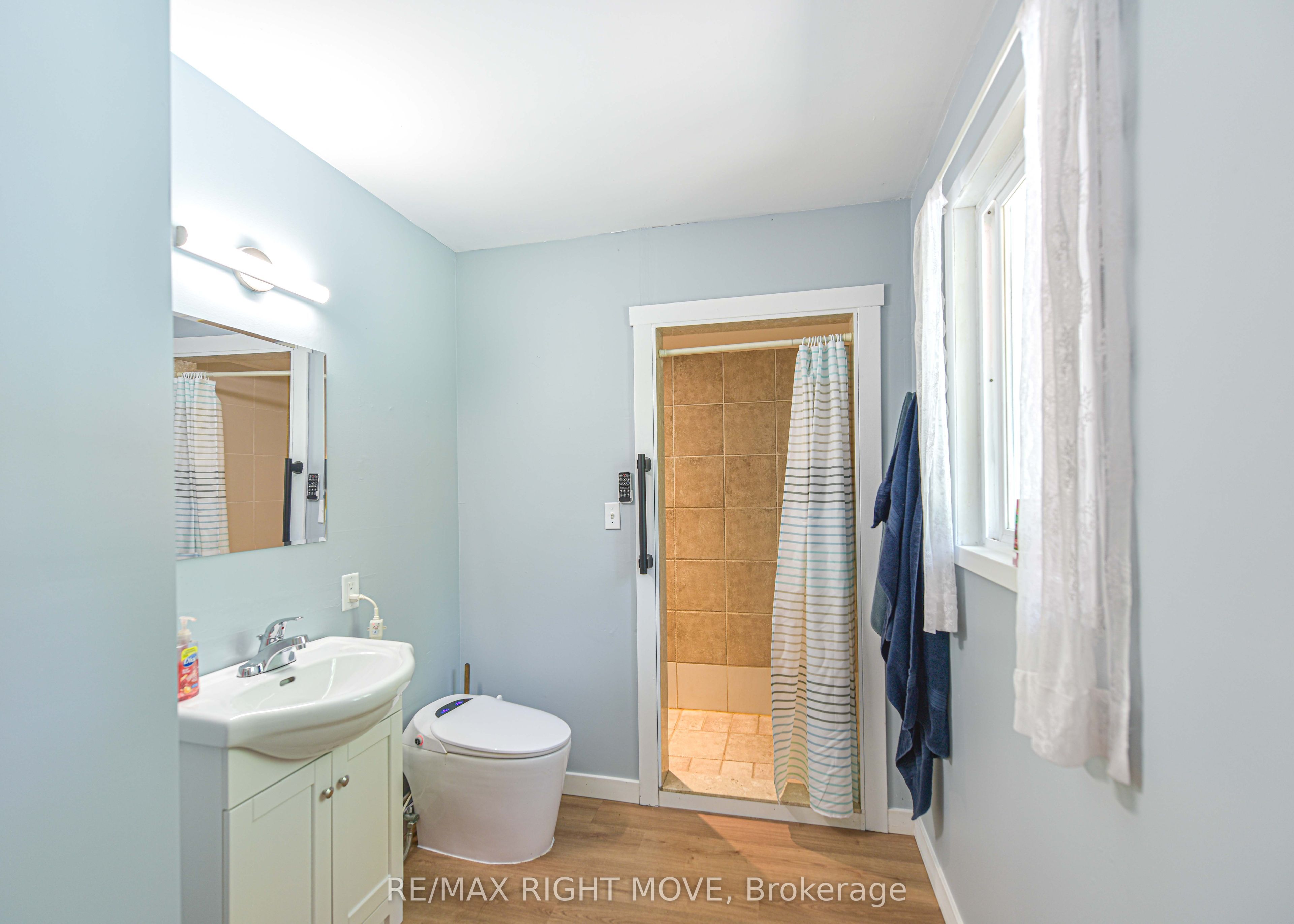 1579 Wainman Line Property Photo 35