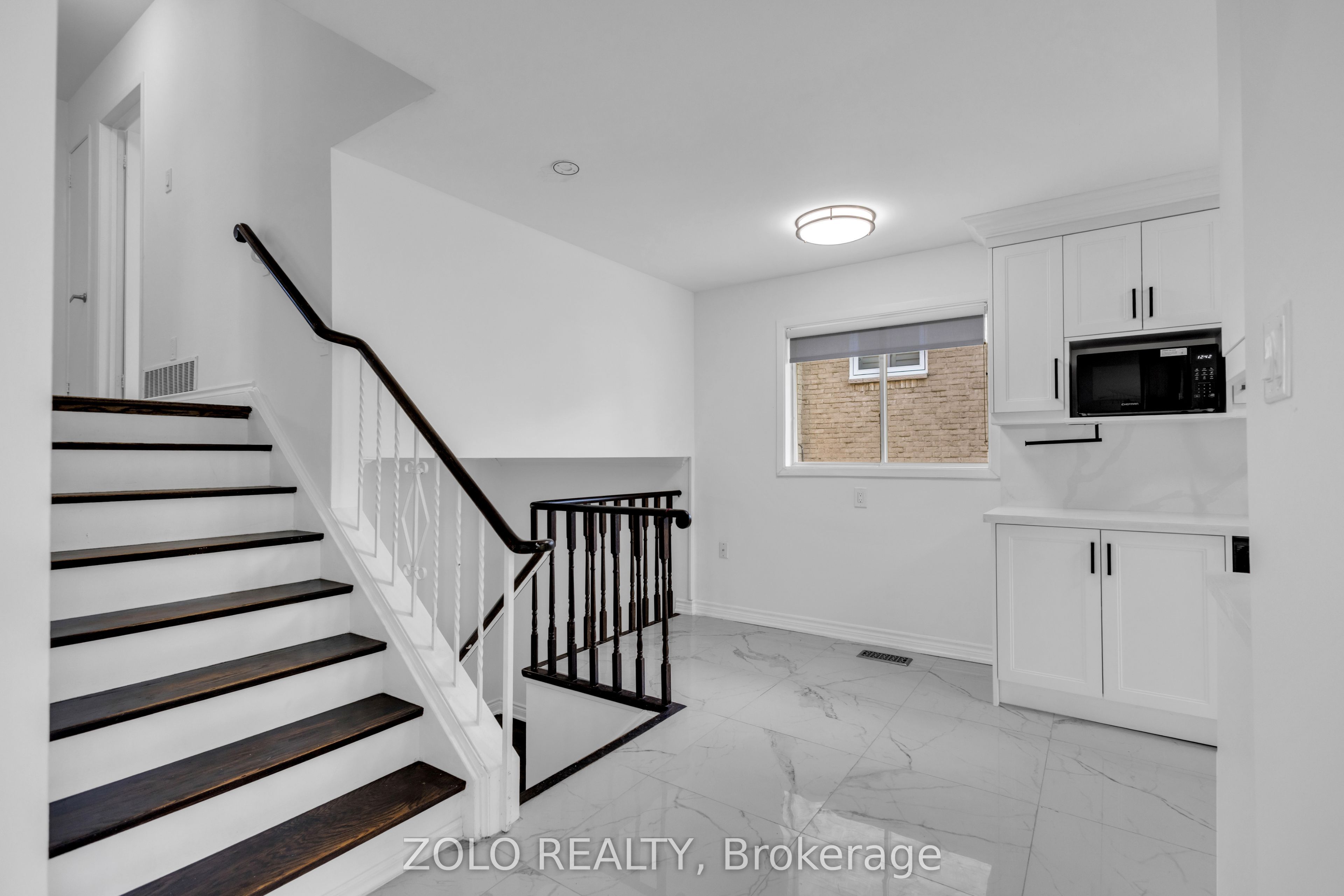 43 Davies Crescent Property Photo 11