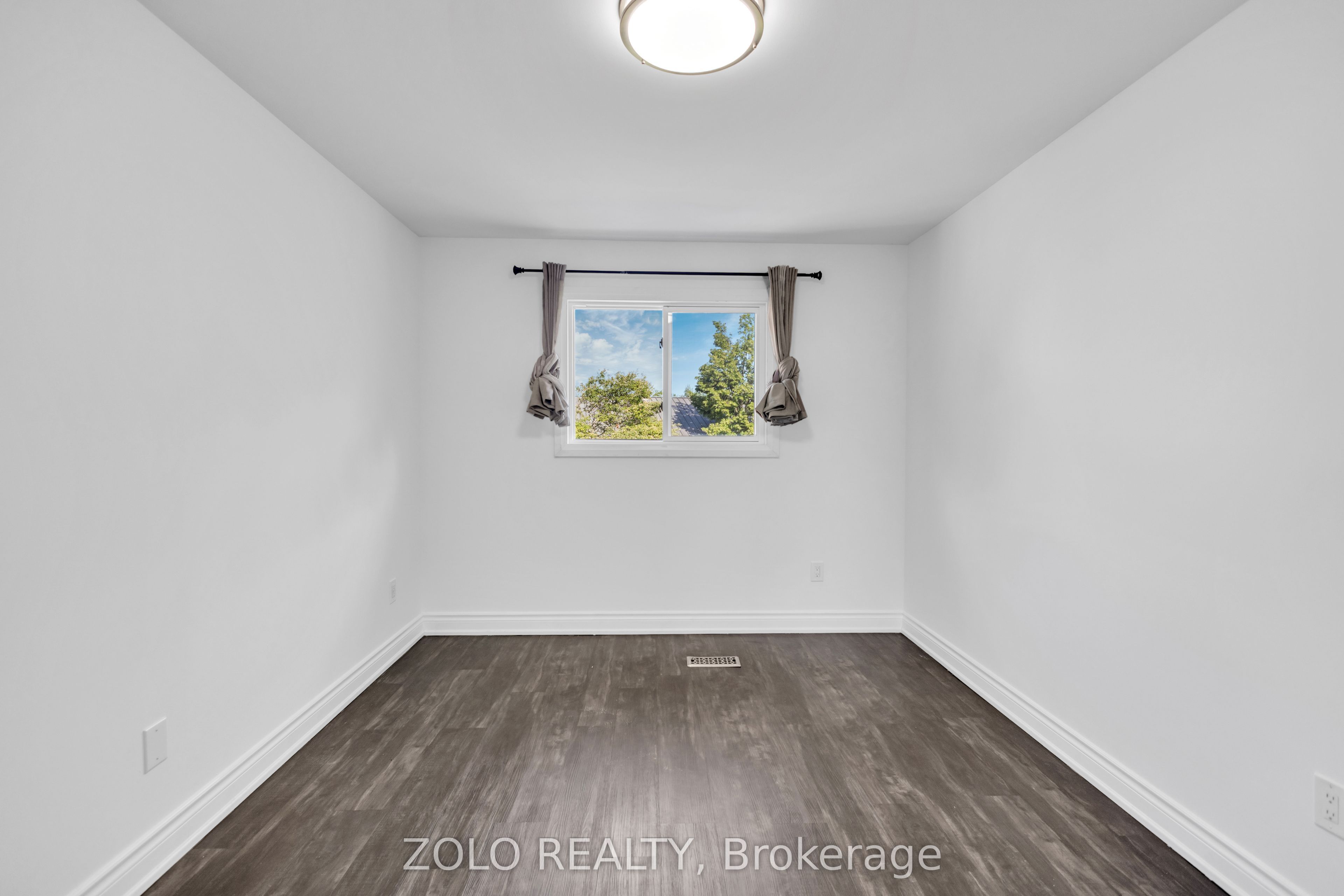 43 Davies Crescent Property Photo 20