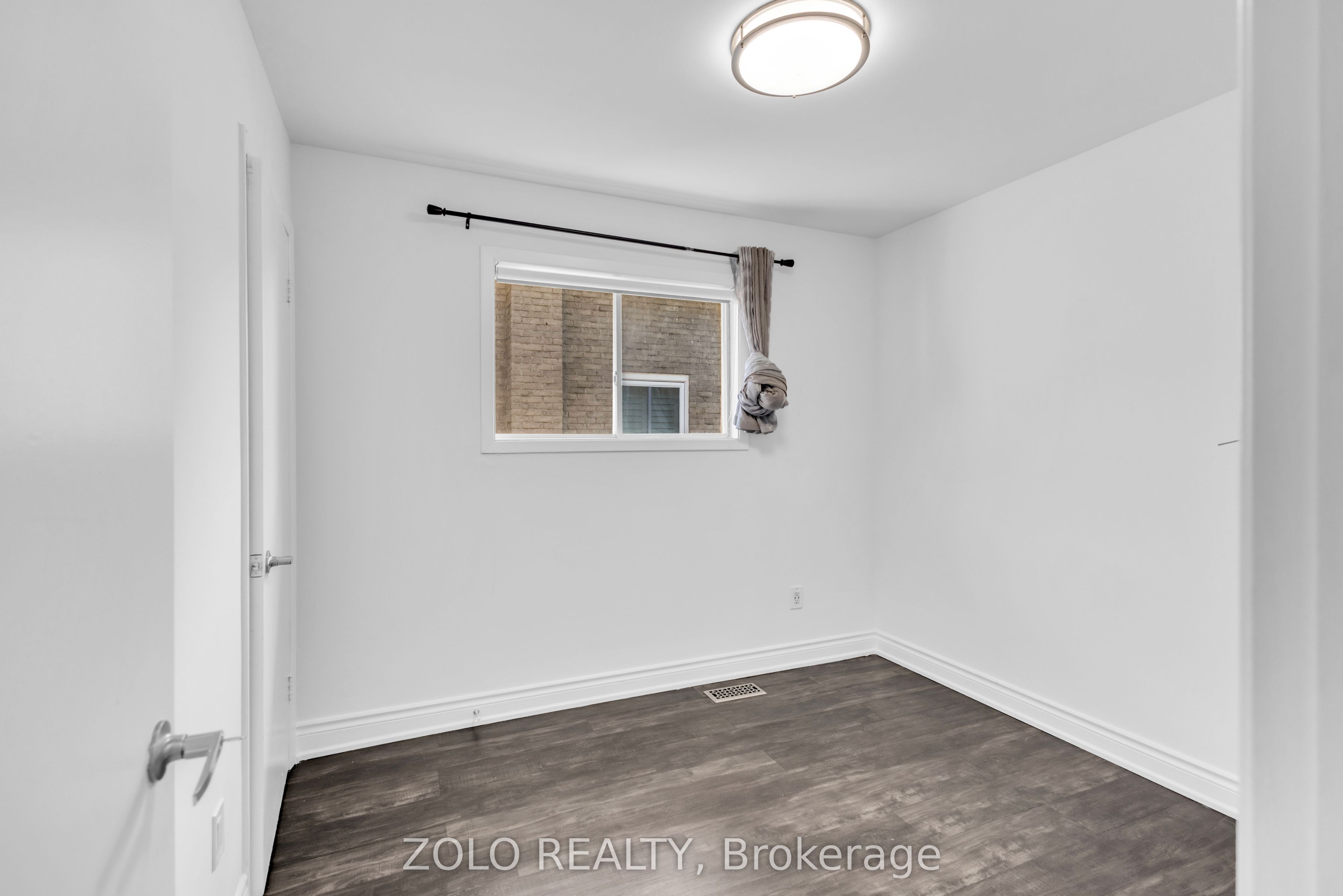43 Davies Crescent Property Photo 22