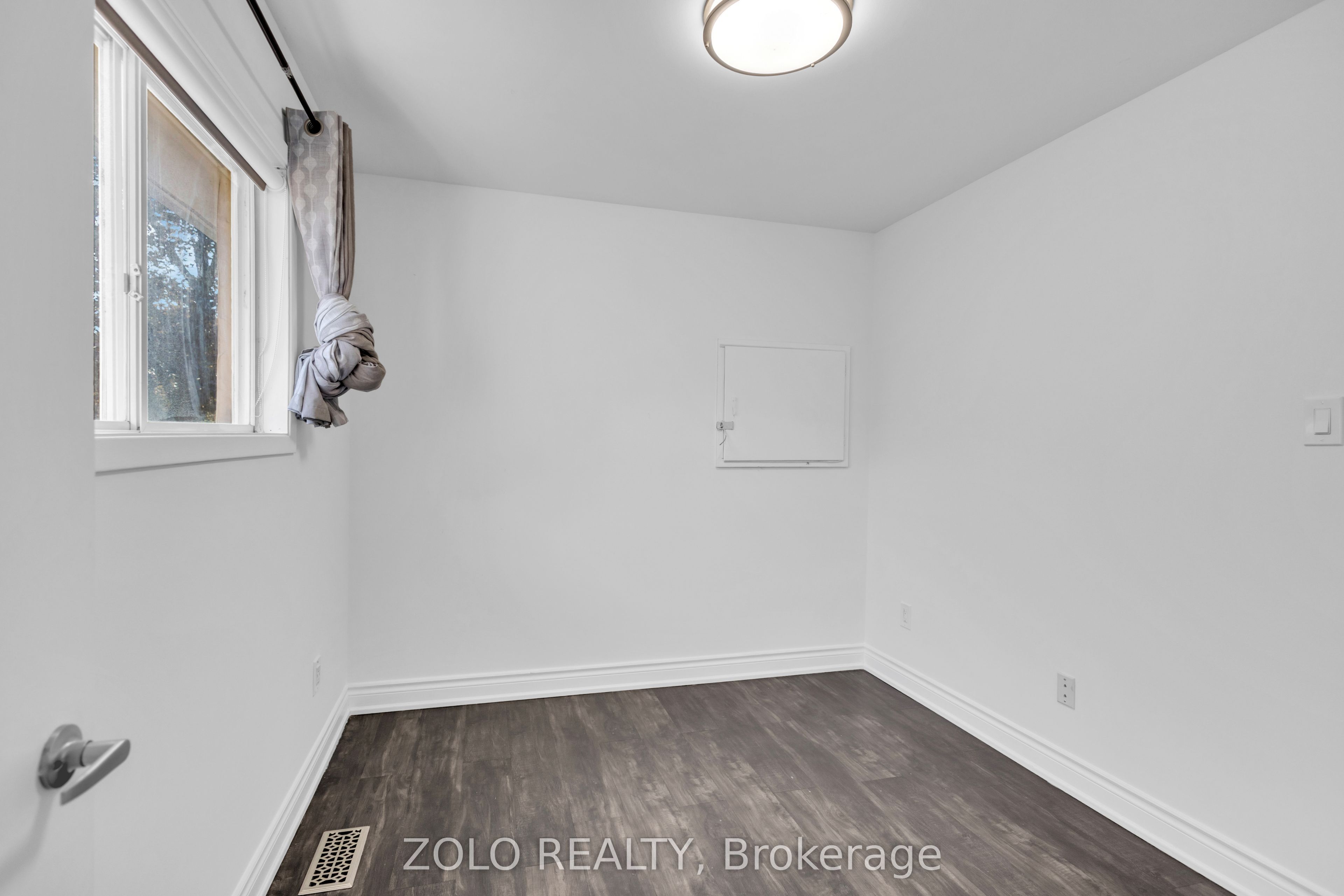 43 Davies Crescent Property Photo 24