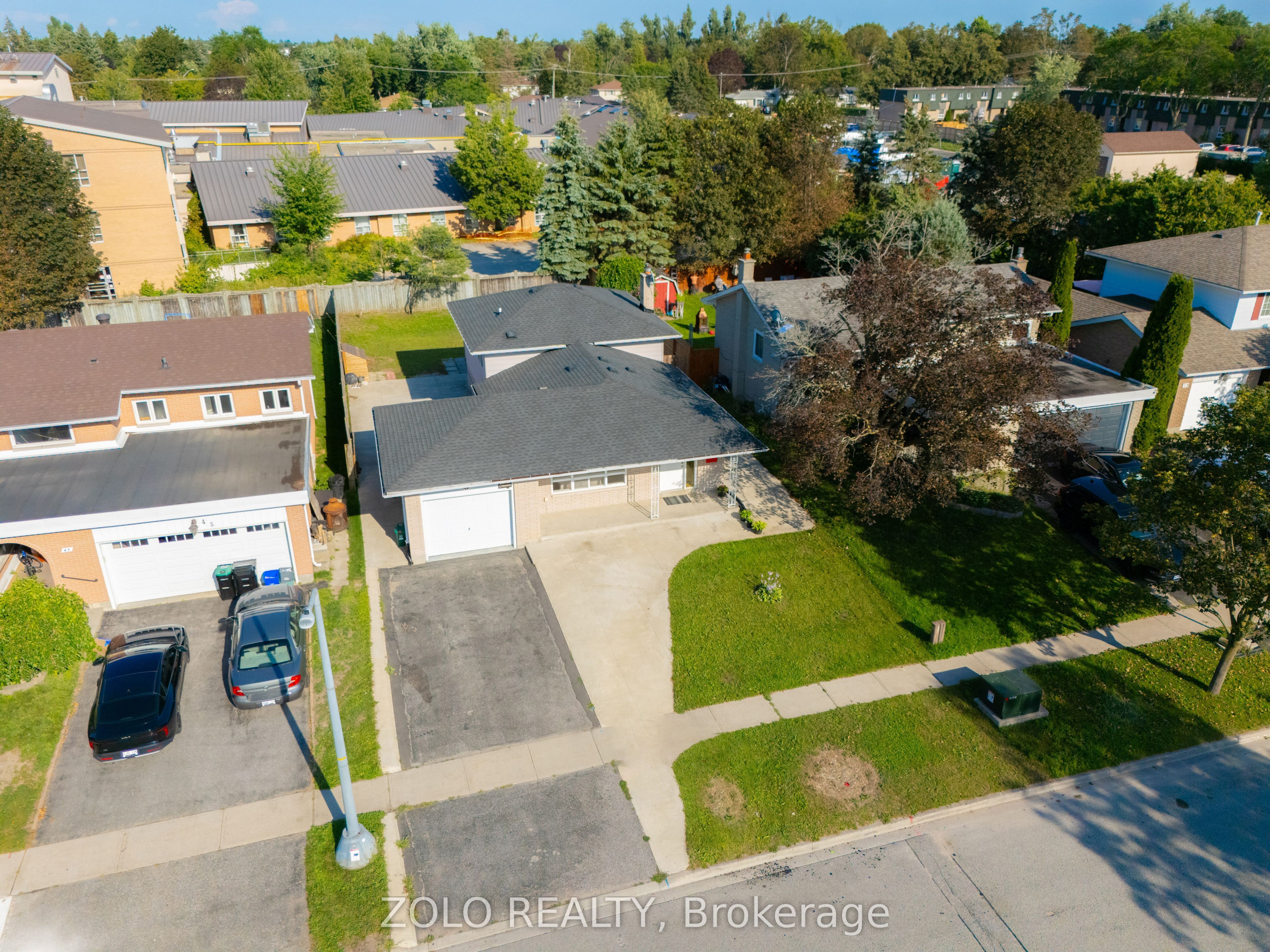 43 Davies Crescent Property Photo 43