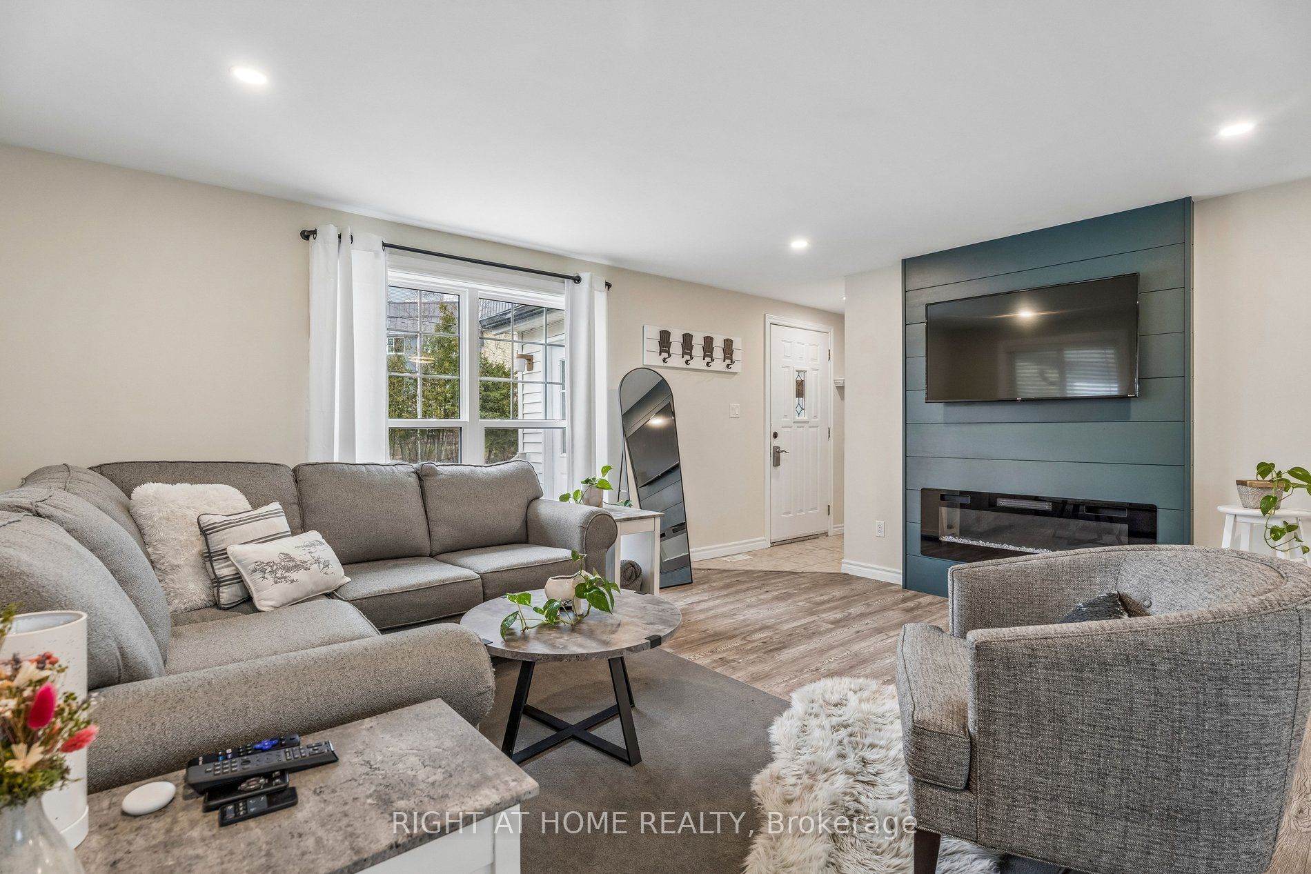 158 Zoo Park Road Property Photo 7