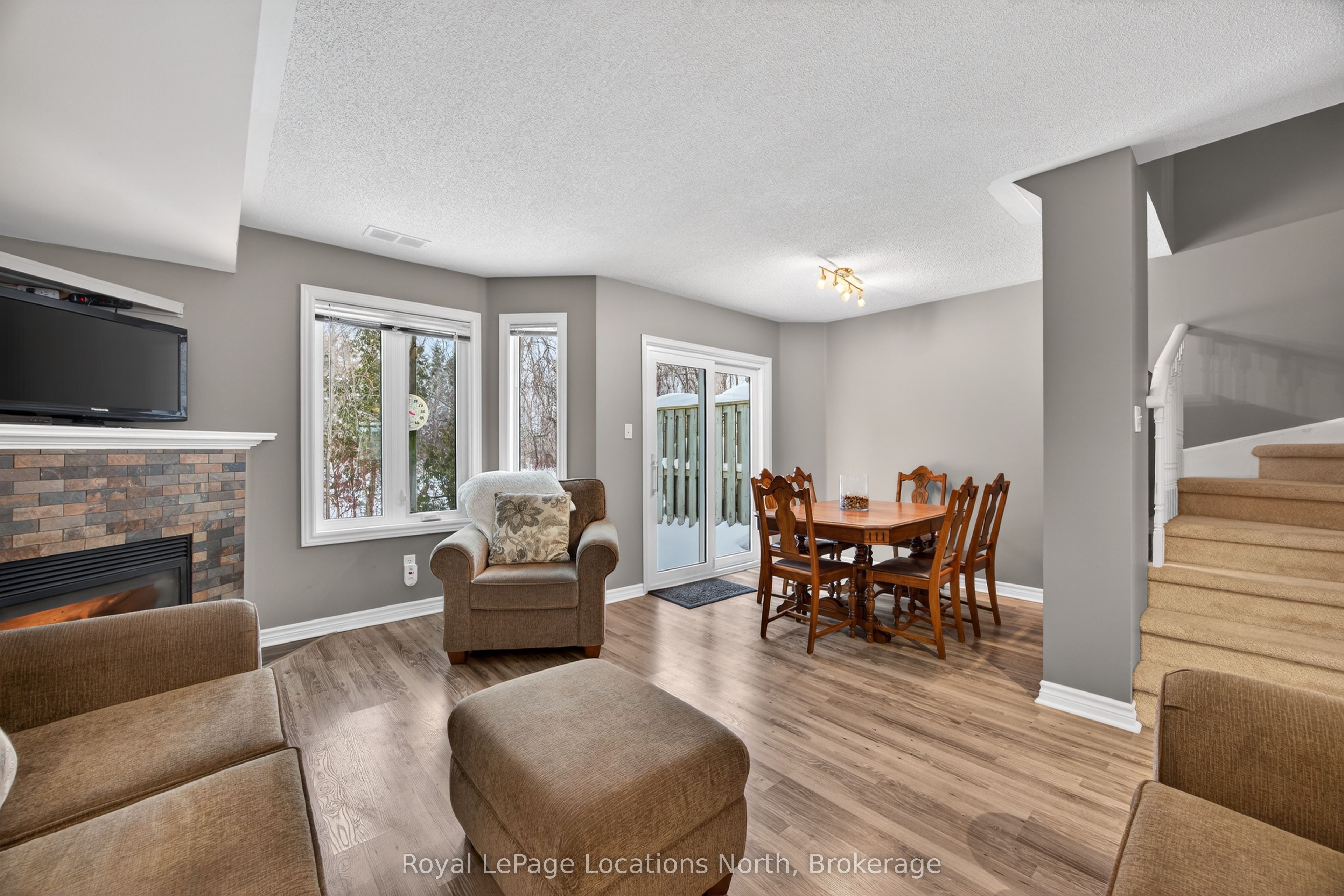 43 Sundial Court Property Photo 11