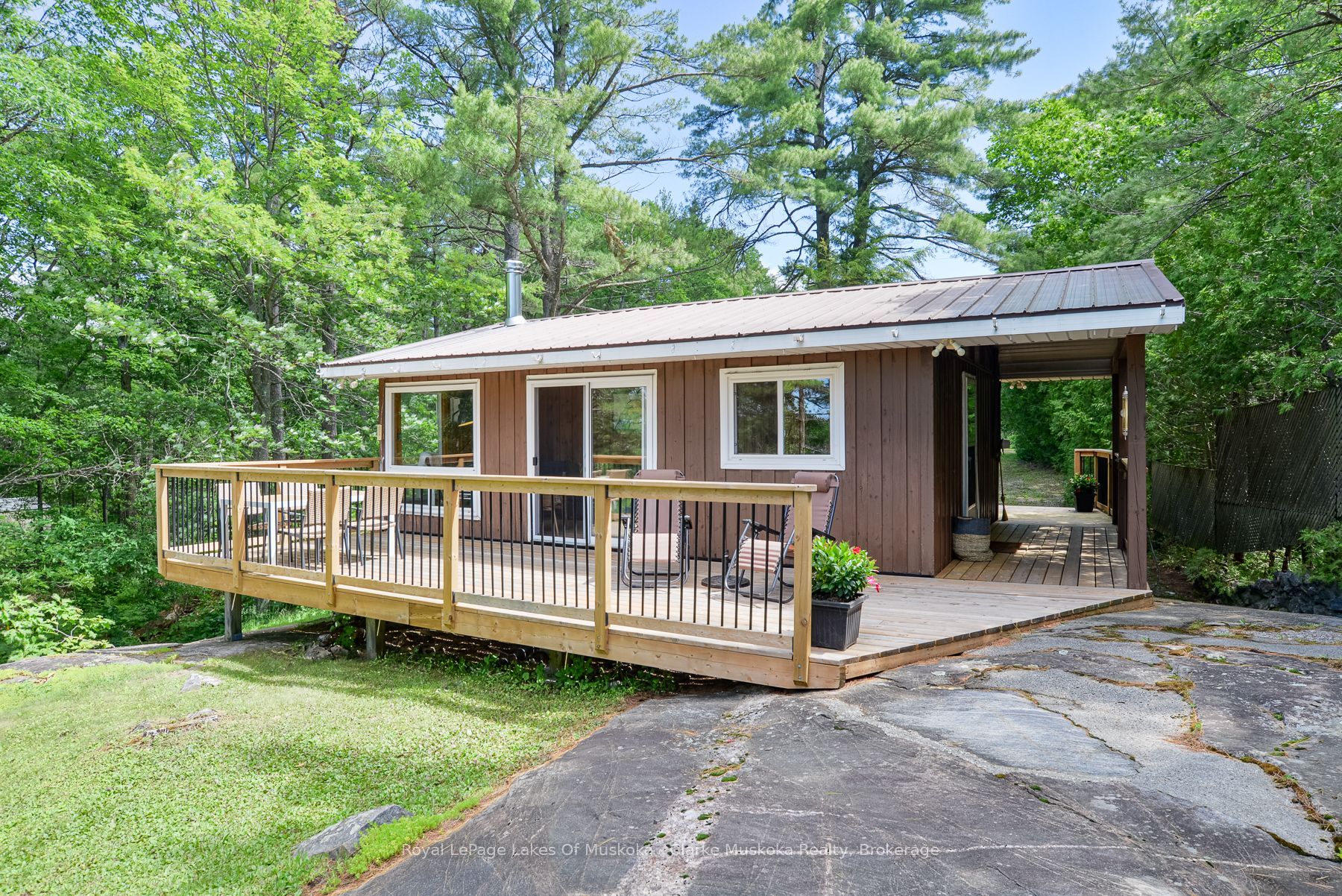 4292 Graham Road Property Photo 16