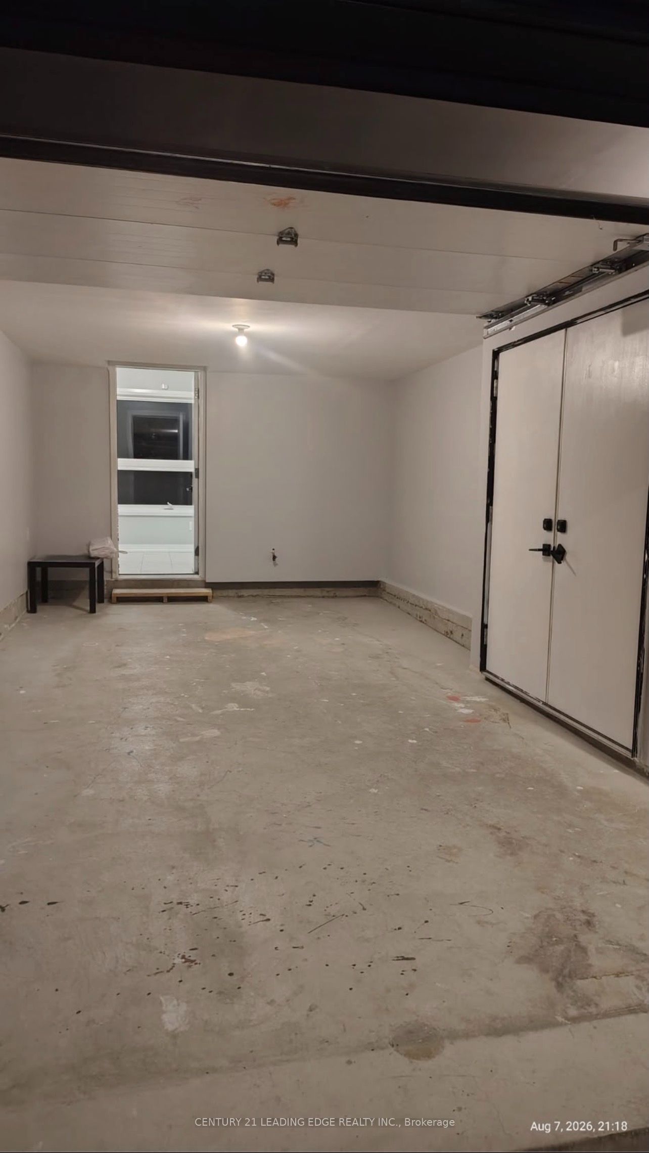 109 Fairlane Avenue S Property Photo 18