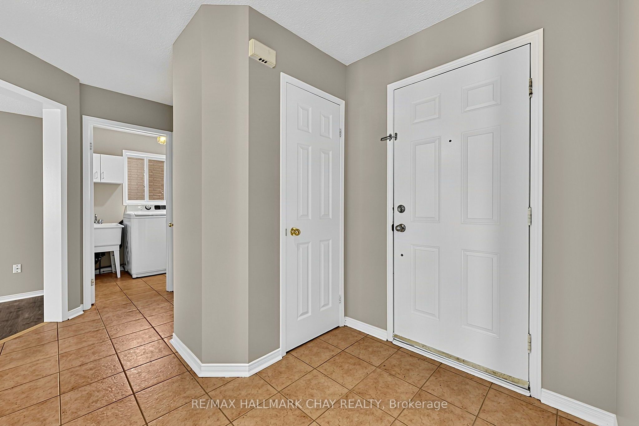 50 Loon Avenue Property Photo 7