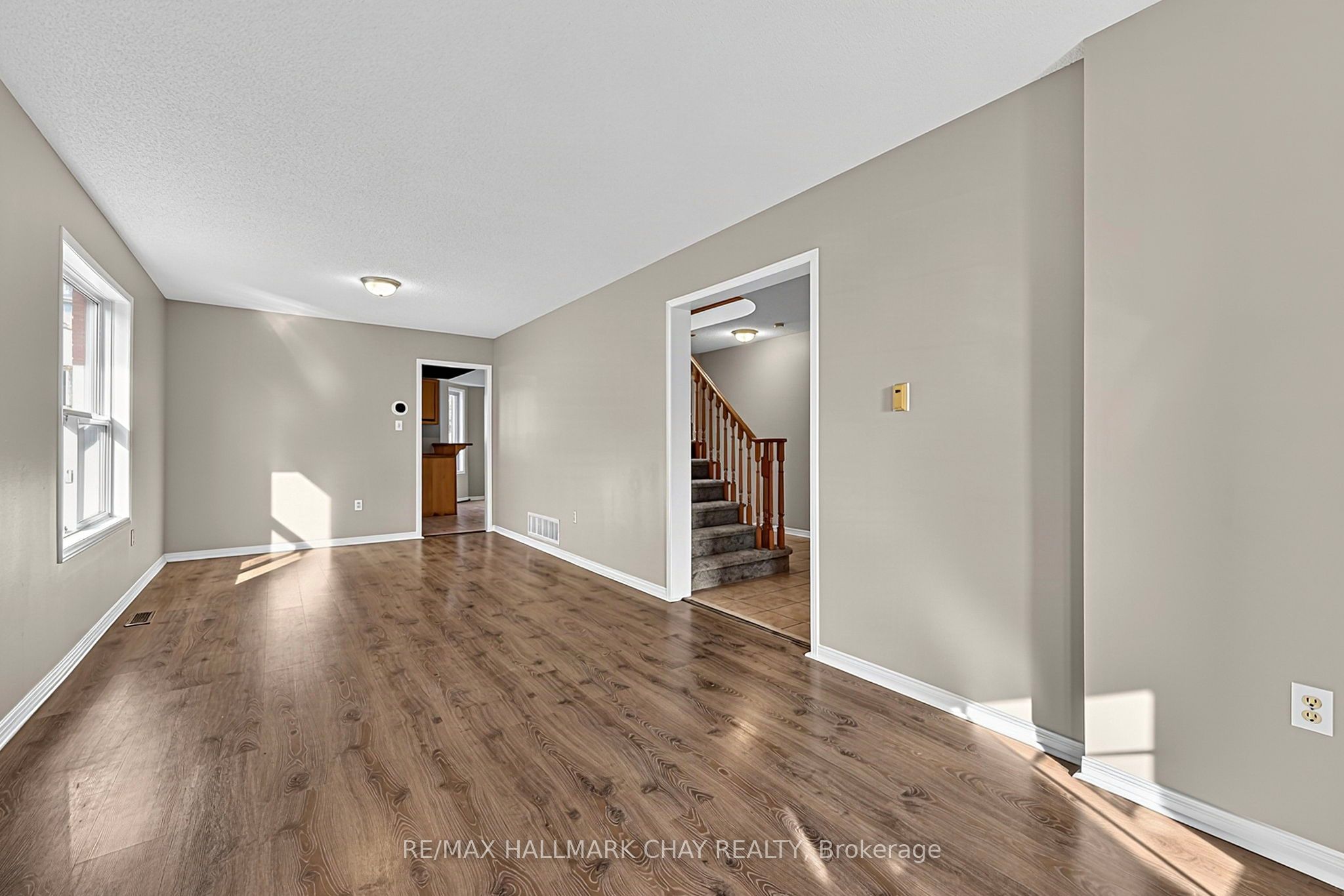 50 Loon Avenue Property Photo 11