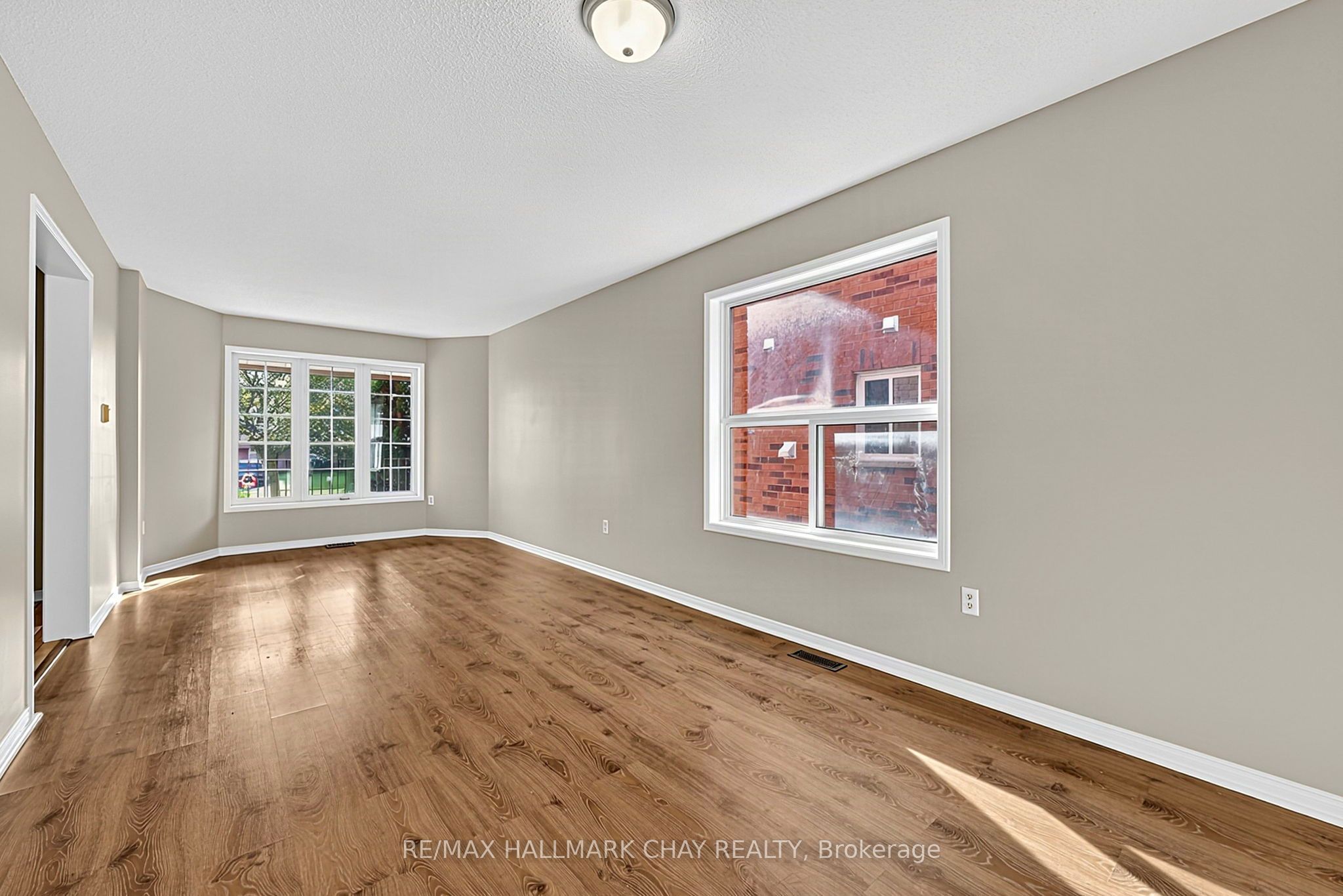 50 Loon Avenue Property Photo 13