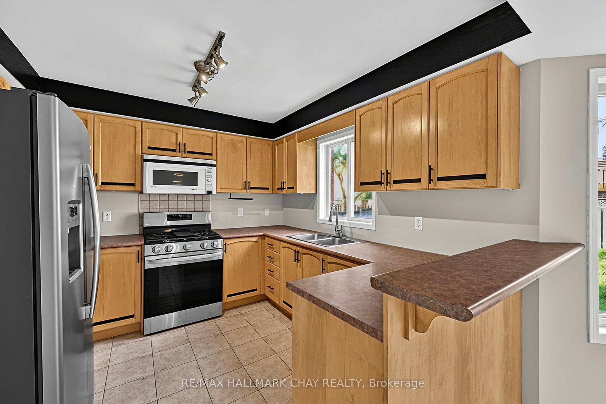 50 Loon Avenue Property Photo 14