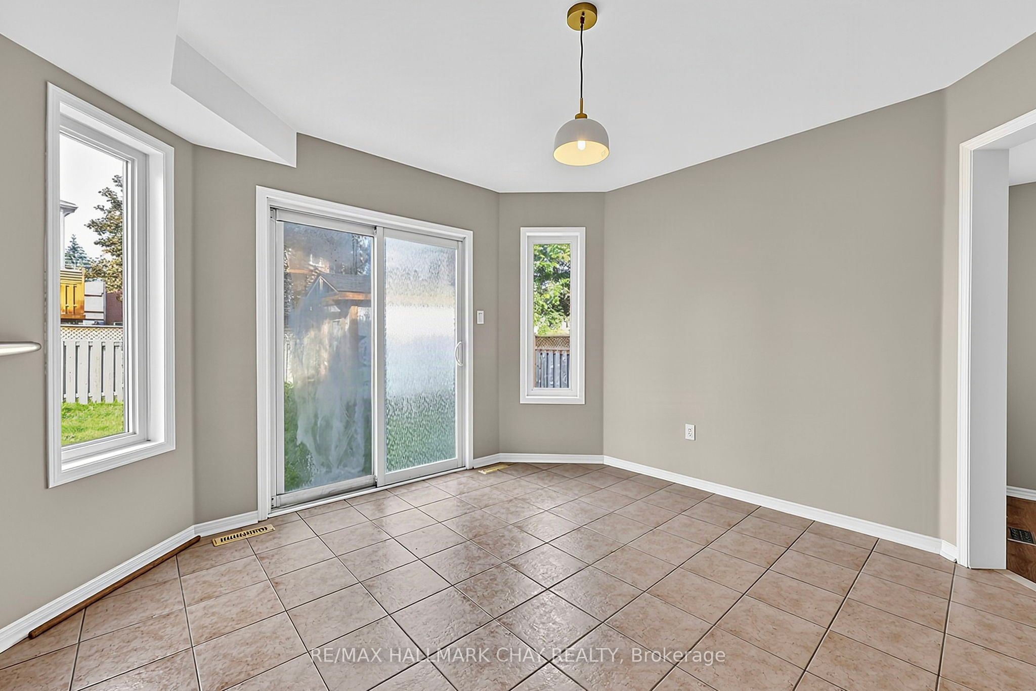 50 Loon Avenue Property Photo 17